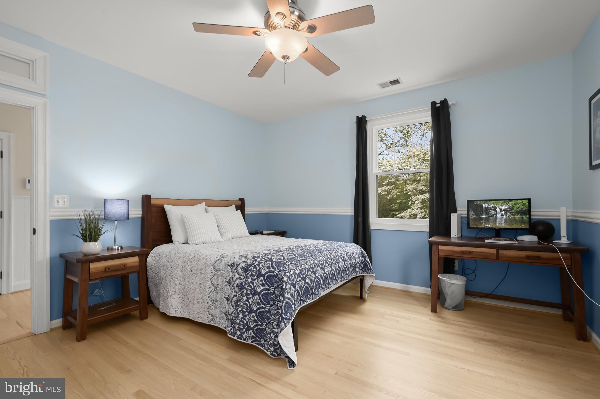 COLUMBIA FOREST - Residential