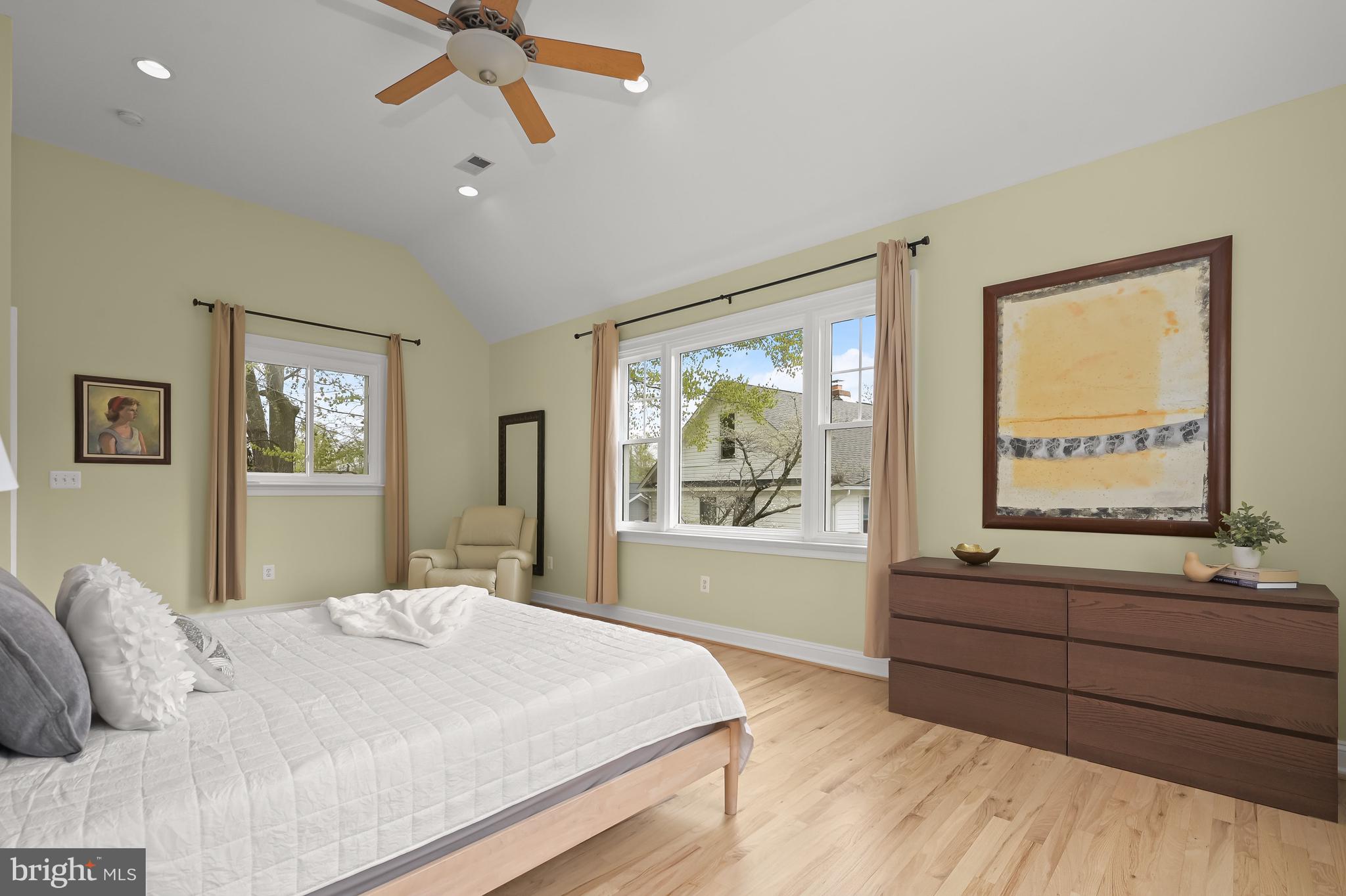 COLUMBIA FOREST - Residential