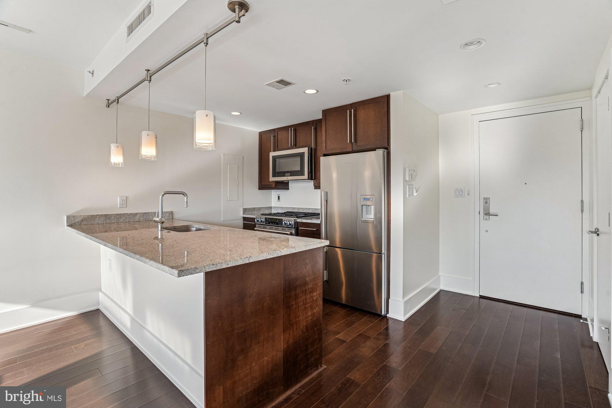 2818 CONNECTICUT AVENUE NW 502