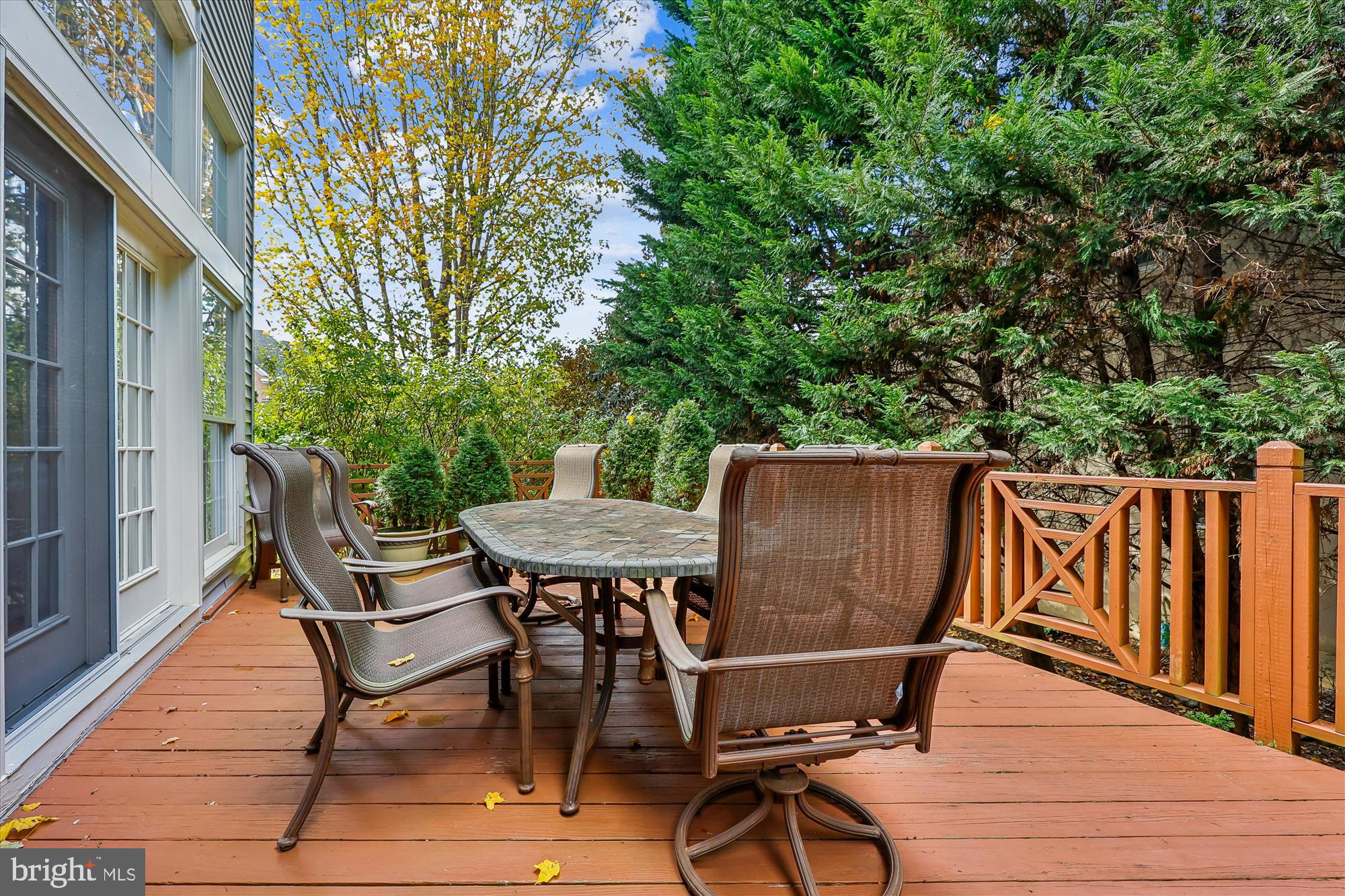 POTOMAC REGENCY - Residential