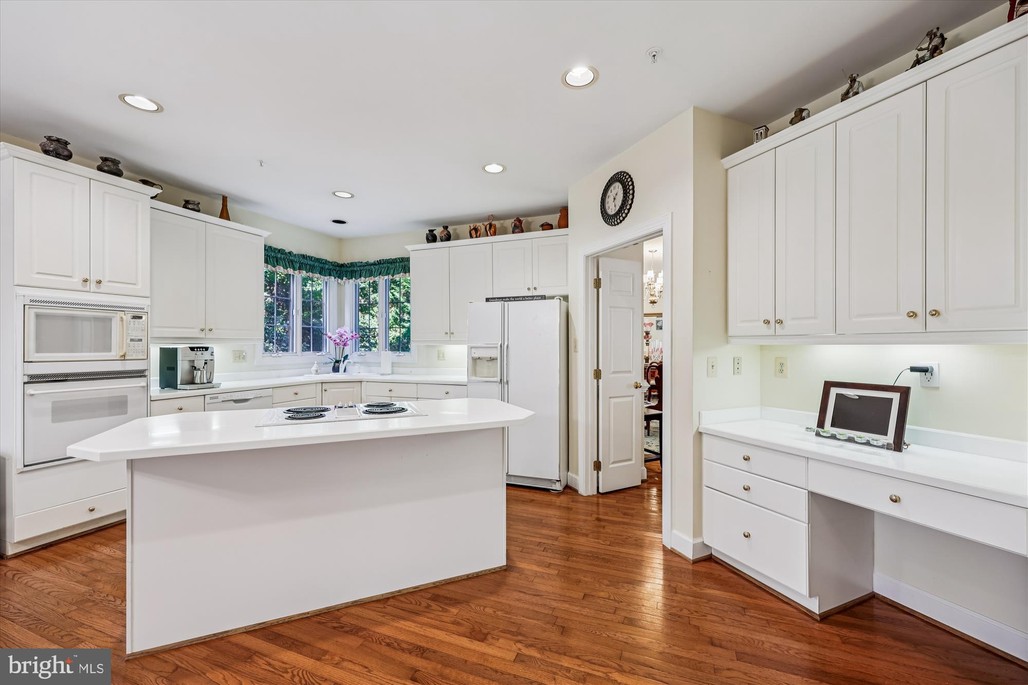 POTOMAC REGENCY - Residential