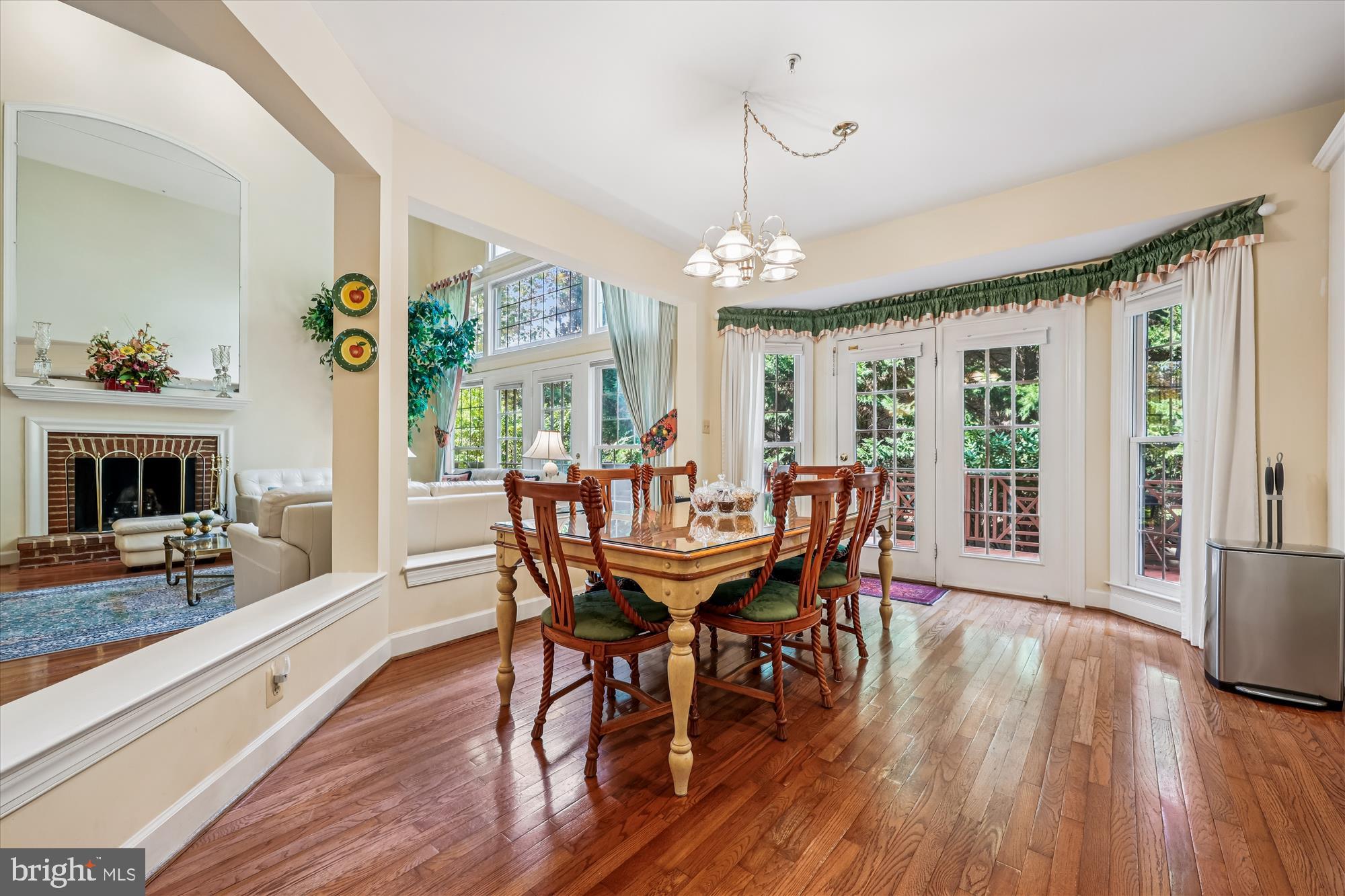 POTOMAC REGENCY - Residential