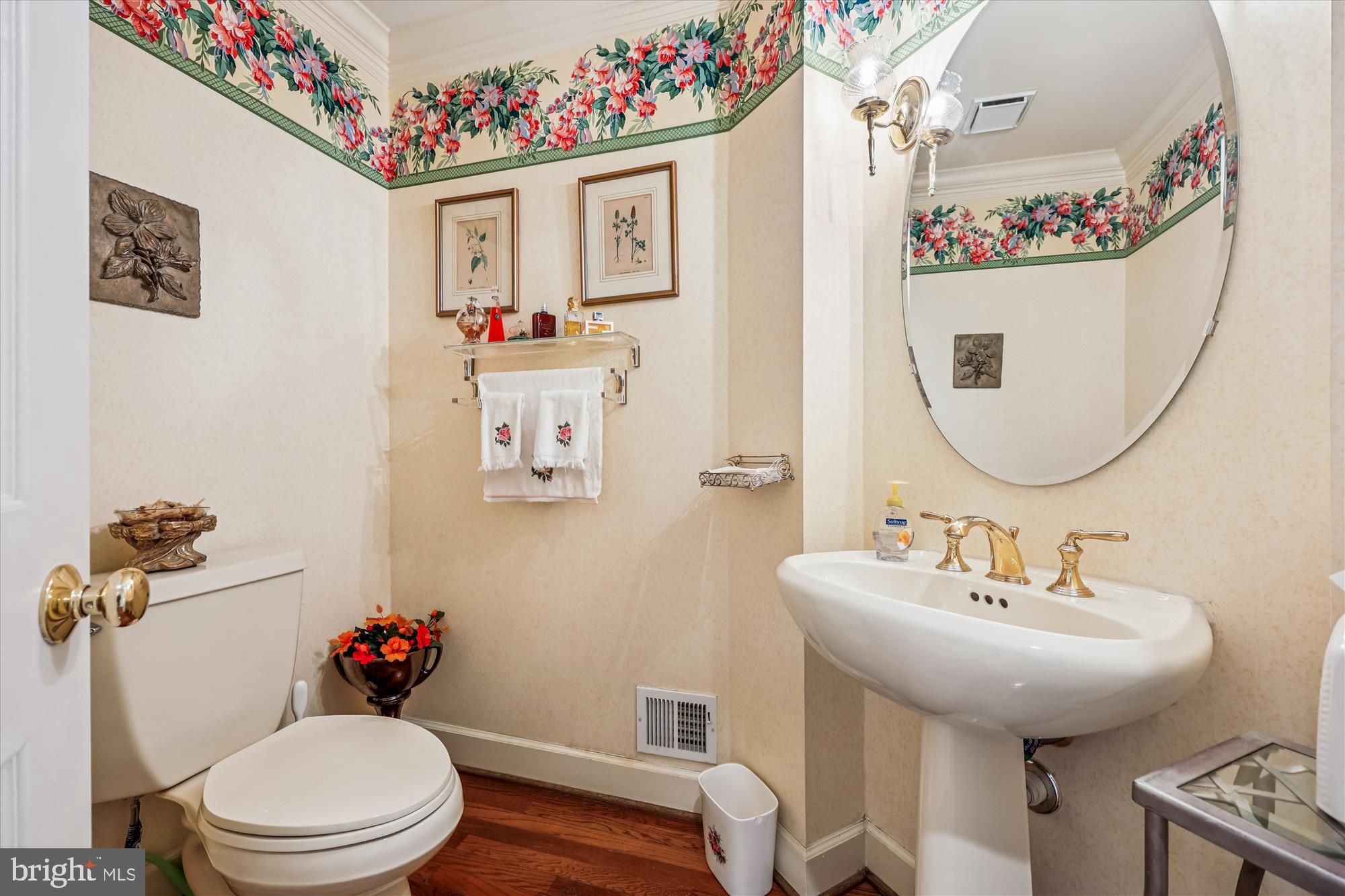 POTOMAC REGENCY - Residential