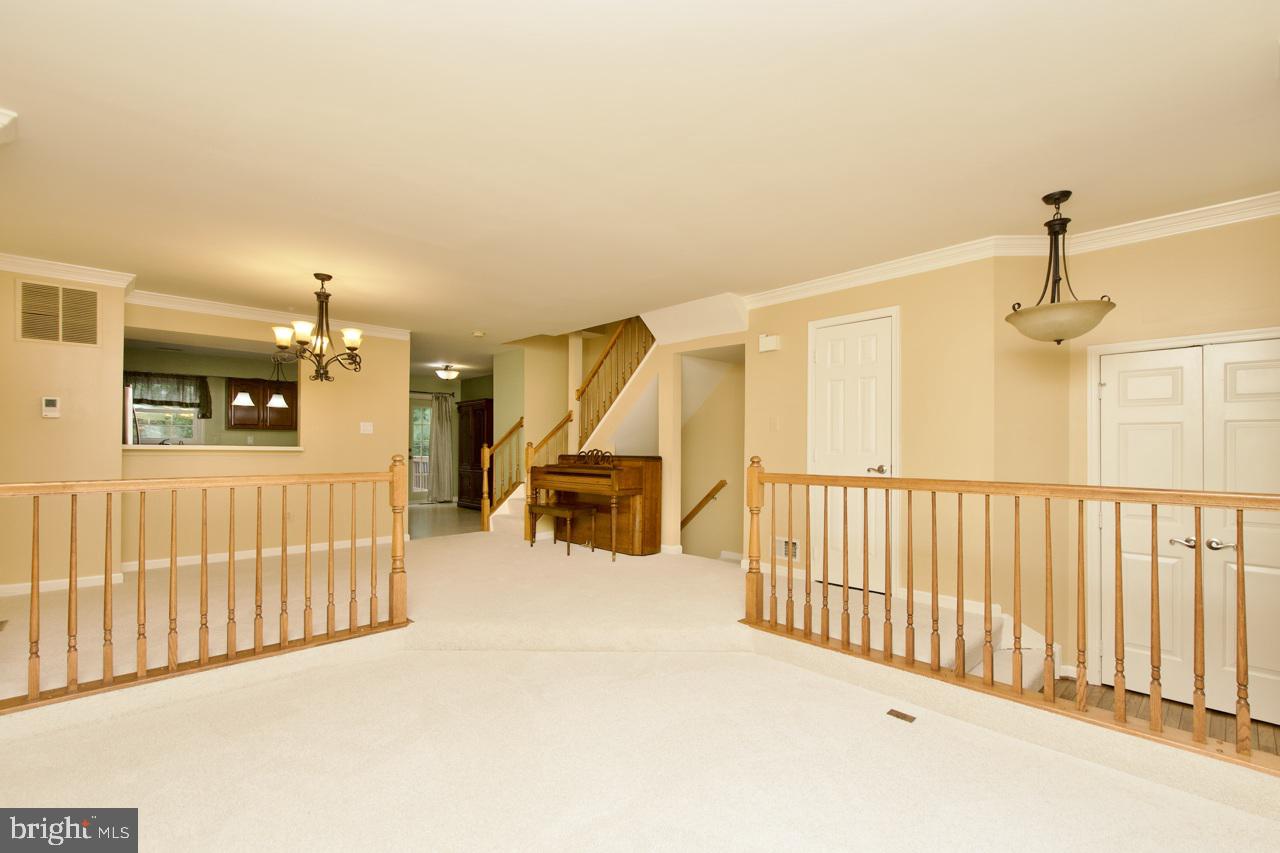 8837 EAGLE ROCK LANE