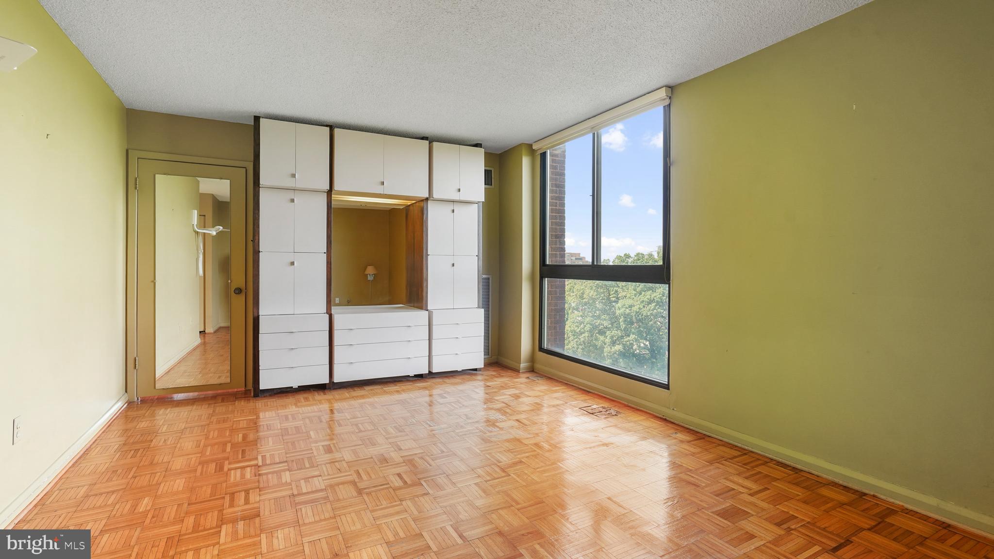 GUILFORD - Residential