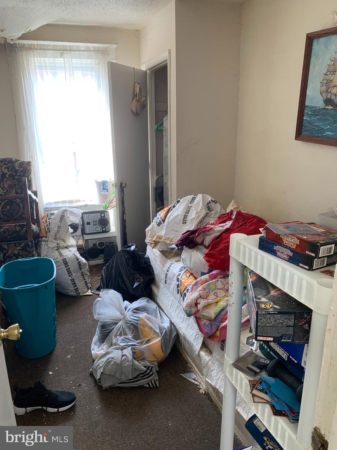 EAST BALTIMORE MIDWAY - Residential