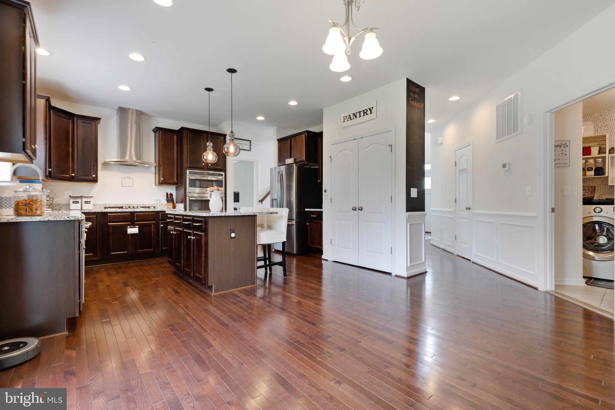 BROOKE POINT ESTATES - Residential