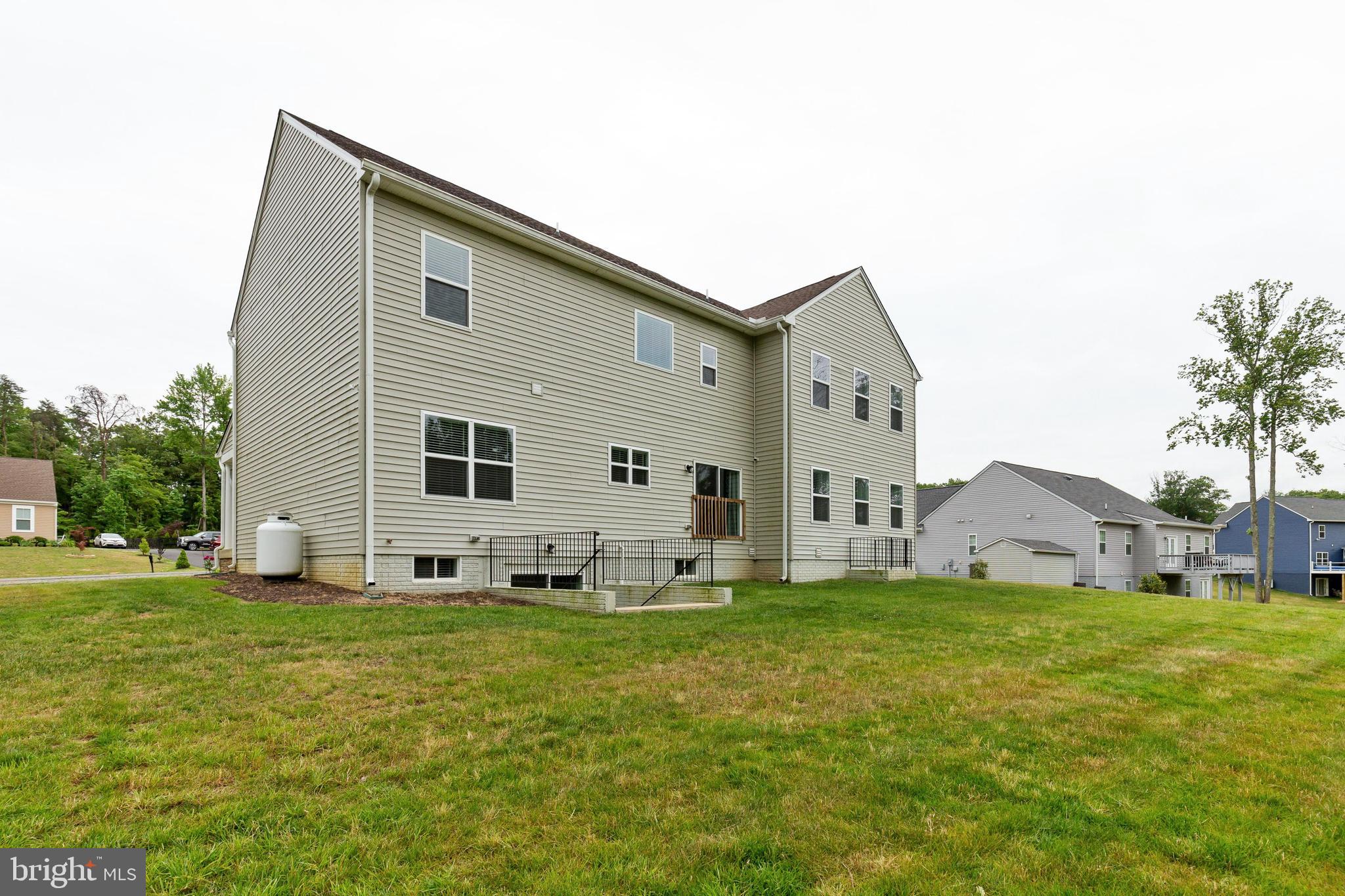 BROOKE POINT ESTATES - Residential