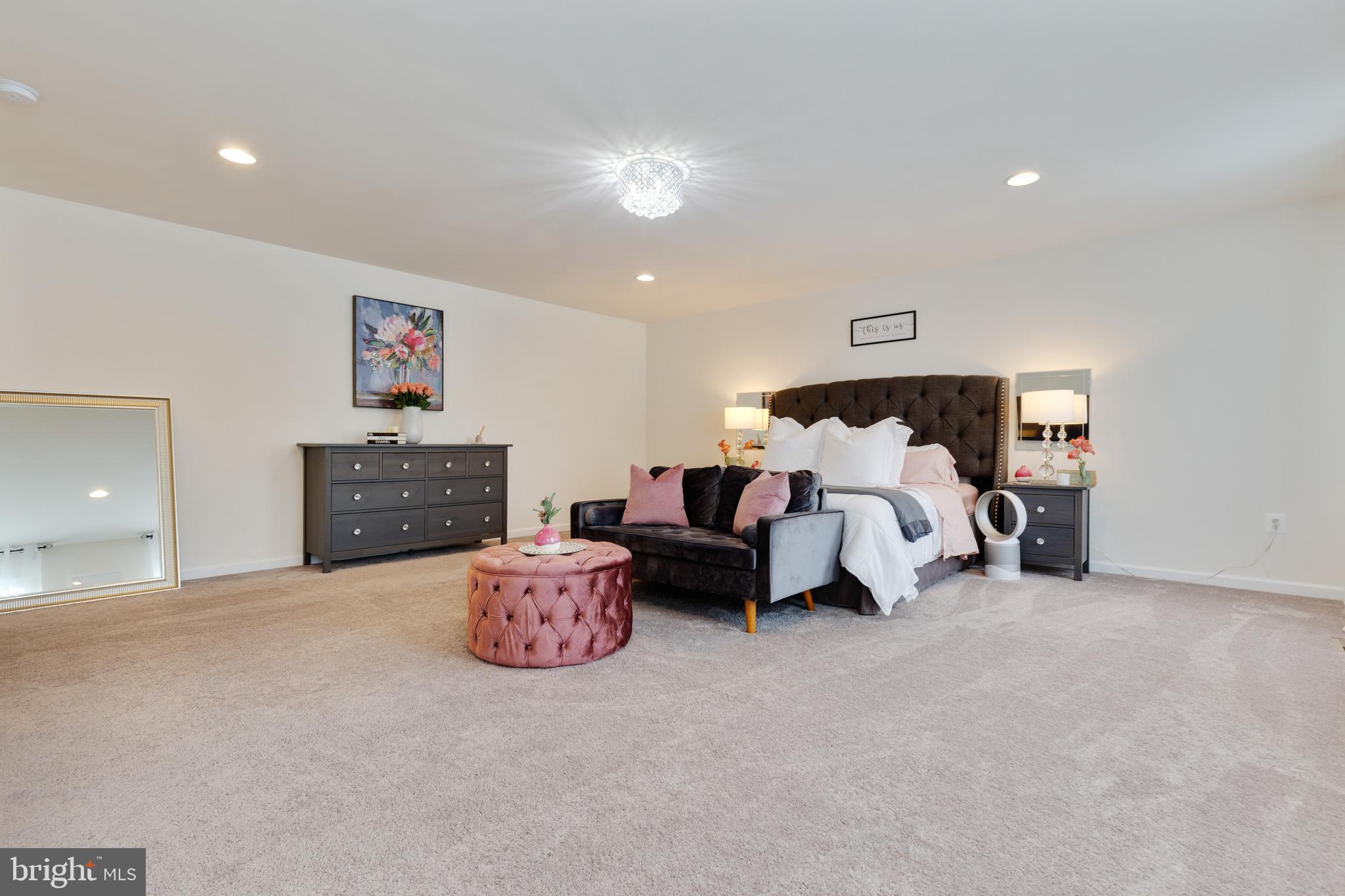 BROOKE POINT ESTATES - Residential