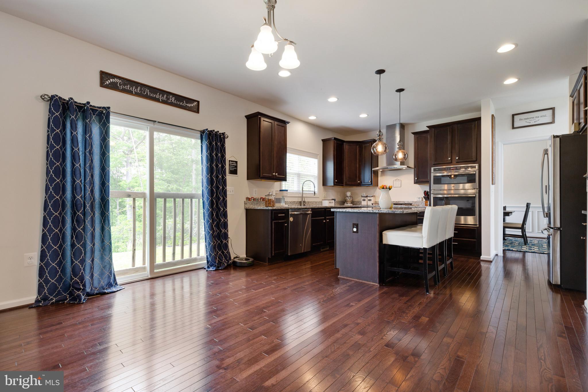 BROOKE POINT ESTATES - Residential