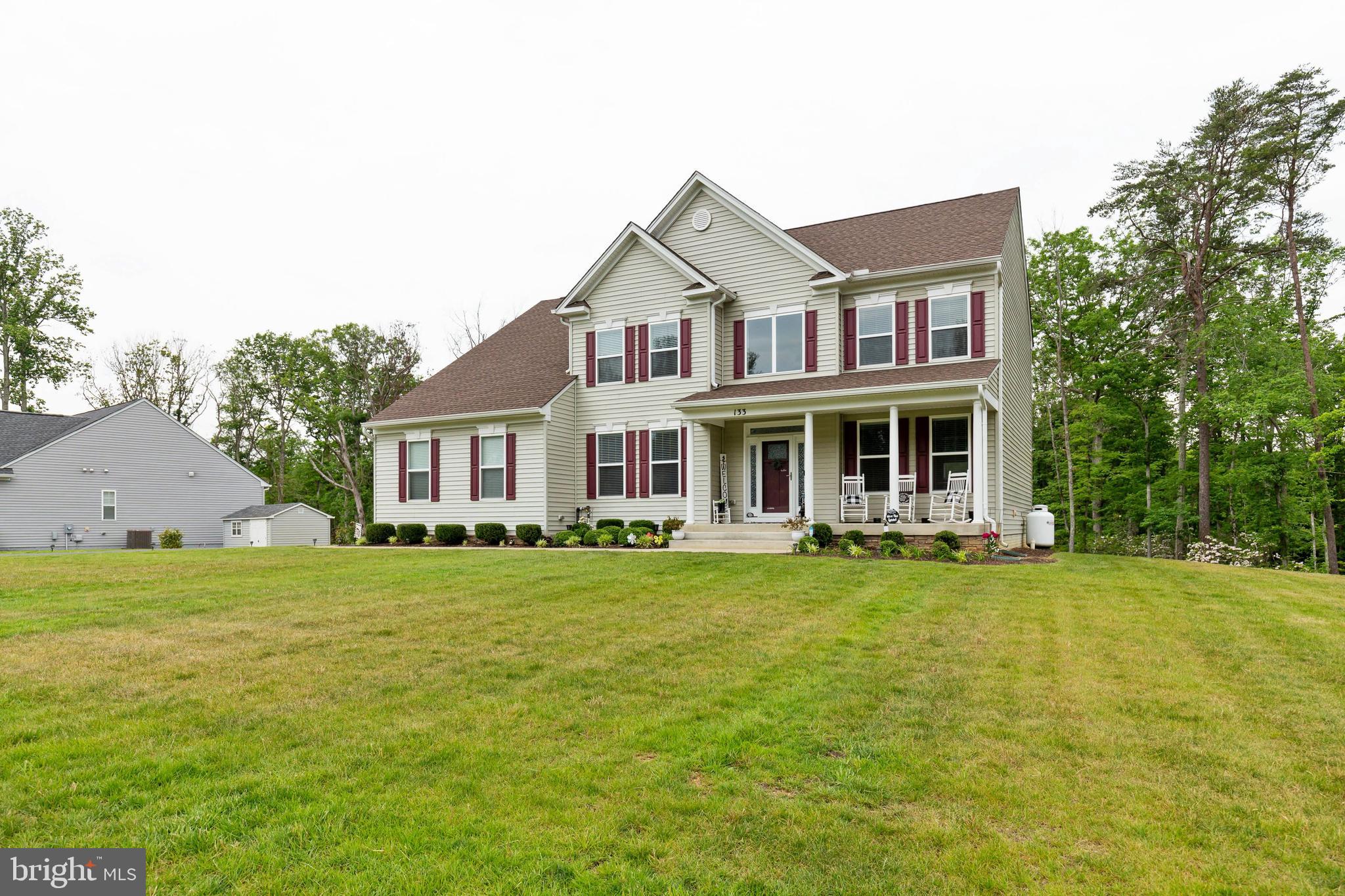 BROOKE POINT ESTATES - Residential