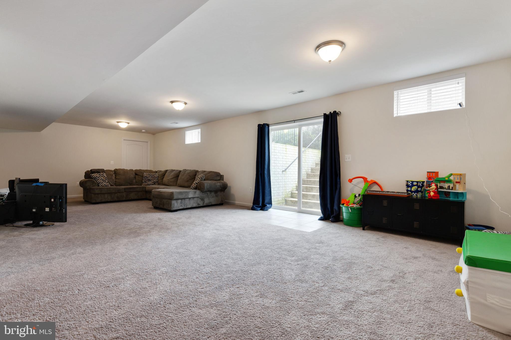 BROOKE POINT ESTATES - Residential