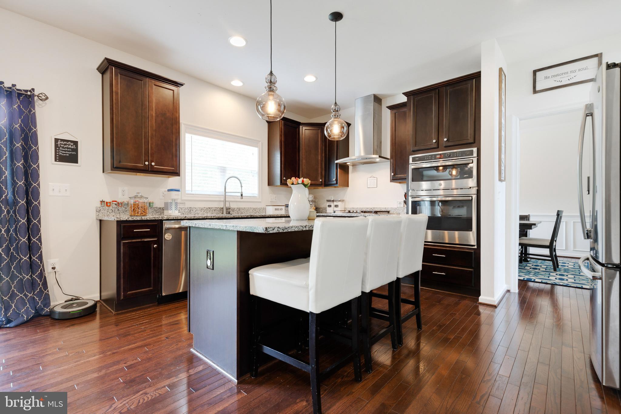 BROOKE POINT ESTATES - Residential