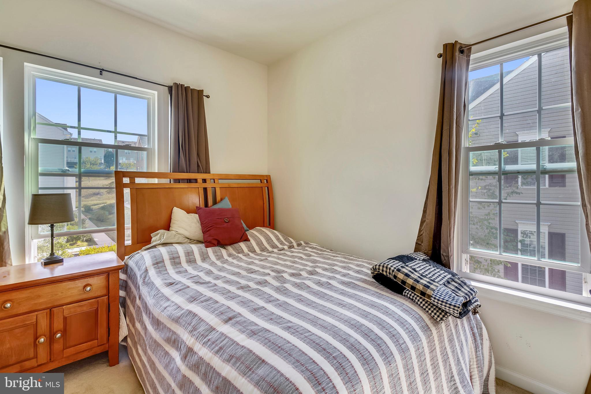 DORCHESTER WOODS - Residential