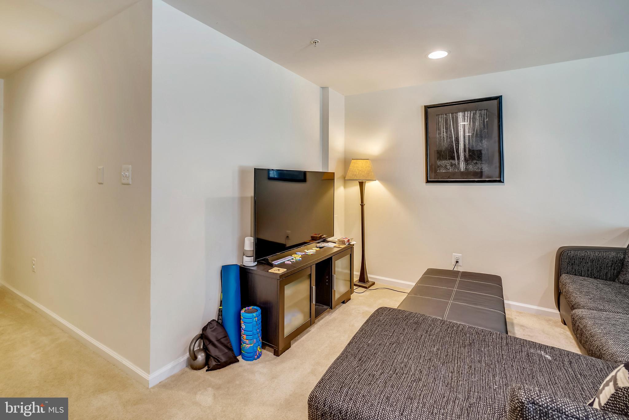 DORCHESTER WOODS - Residential