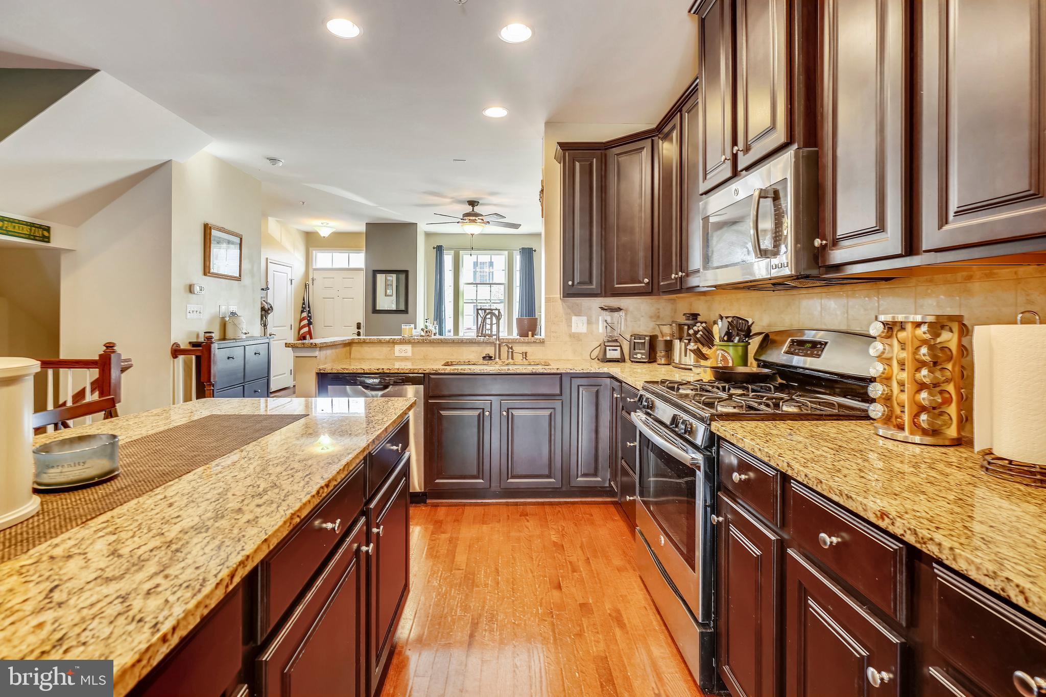 DORCHESTER WOODS - Residential