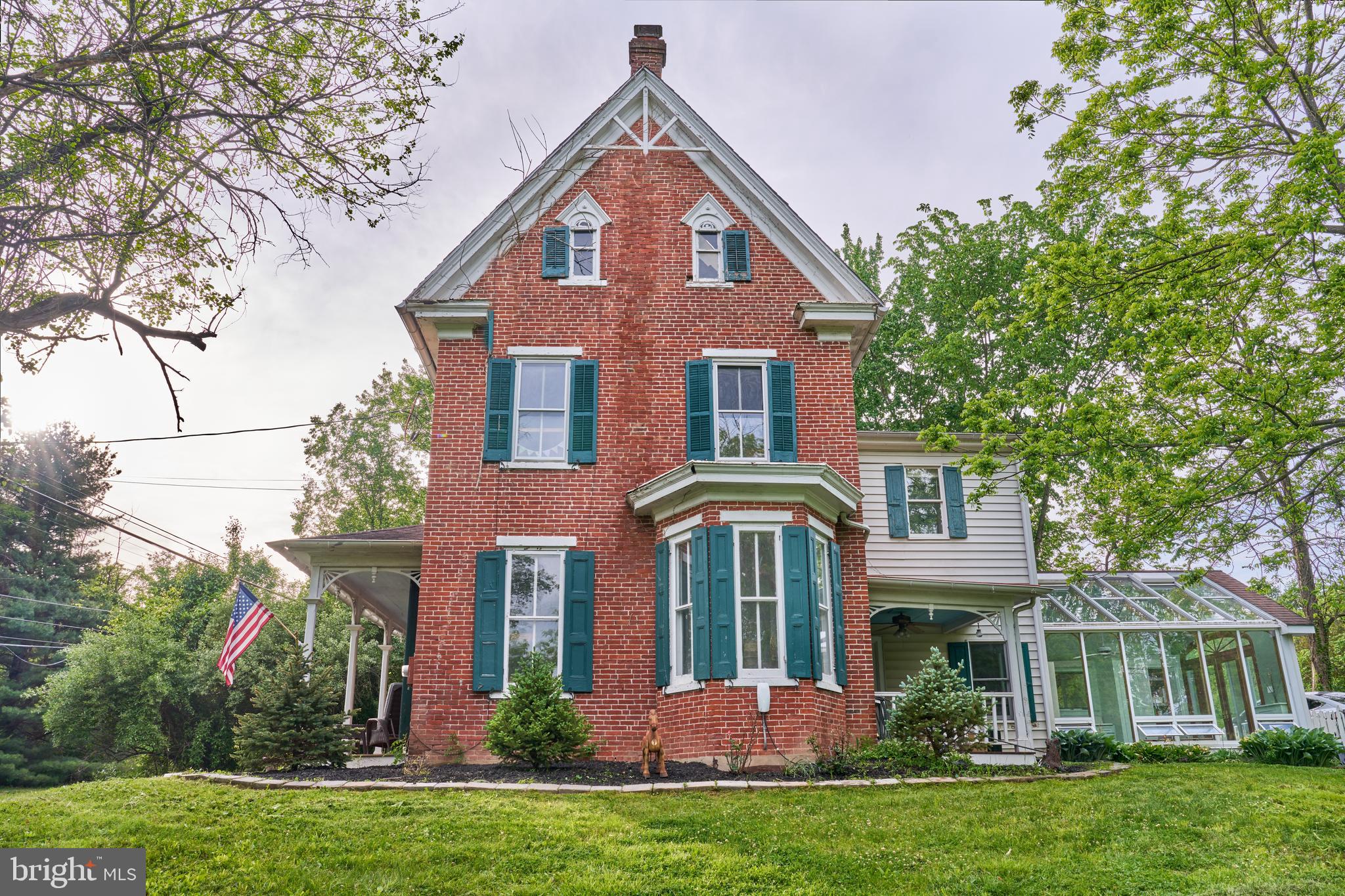 DURHAM VILLAGE - Residential