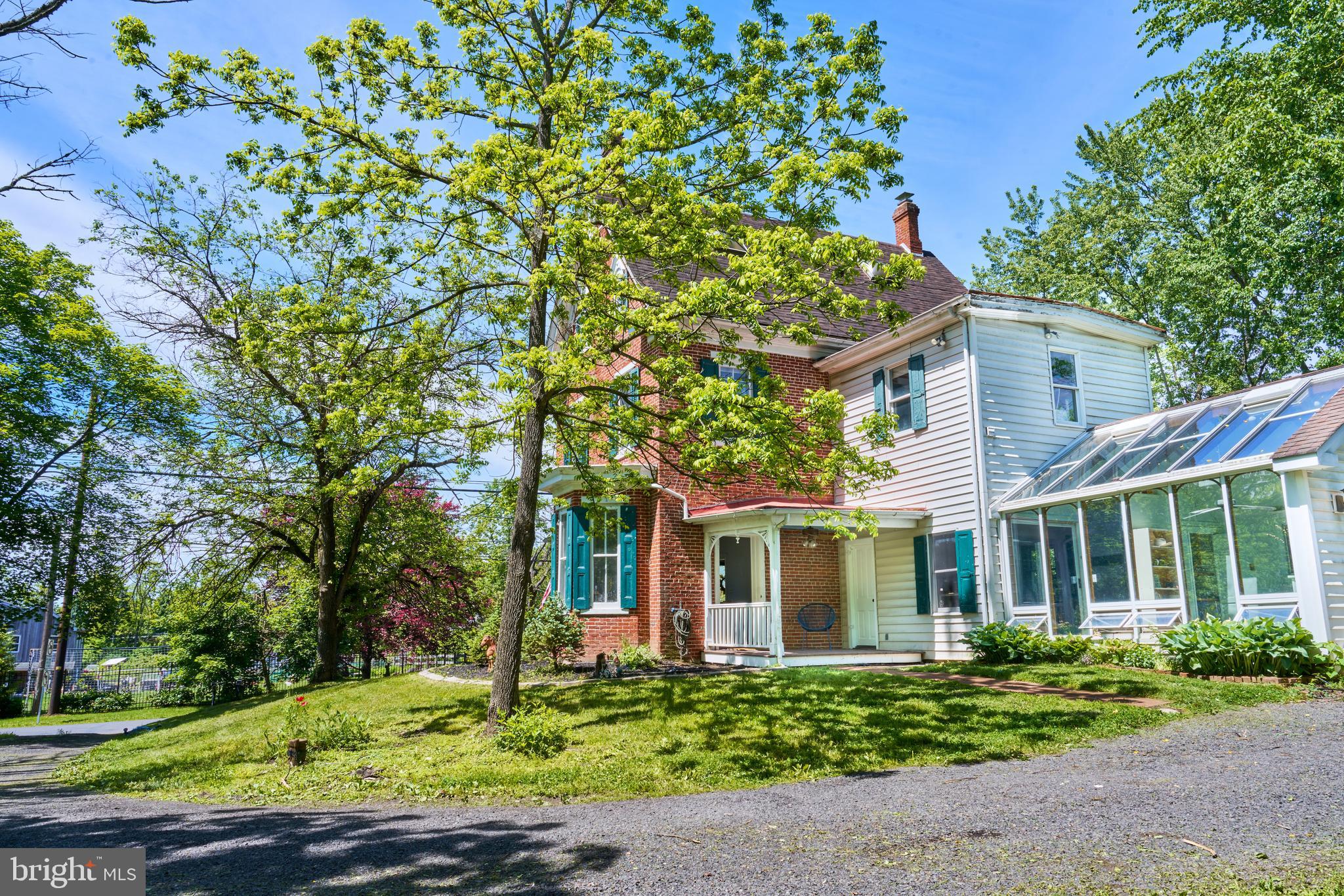 DURHAM VILLAGE - Residential