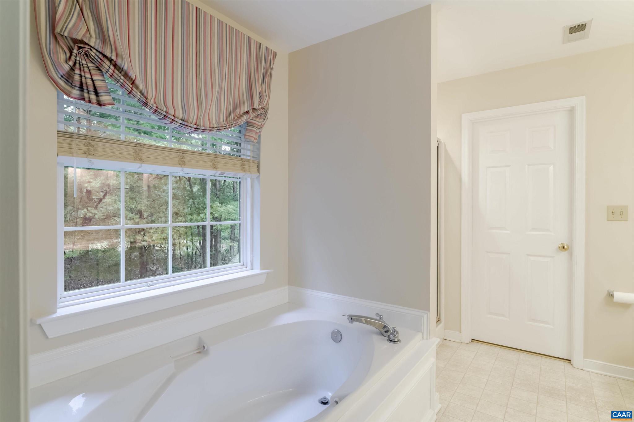 SHENANDOAH CROSSING - Residential