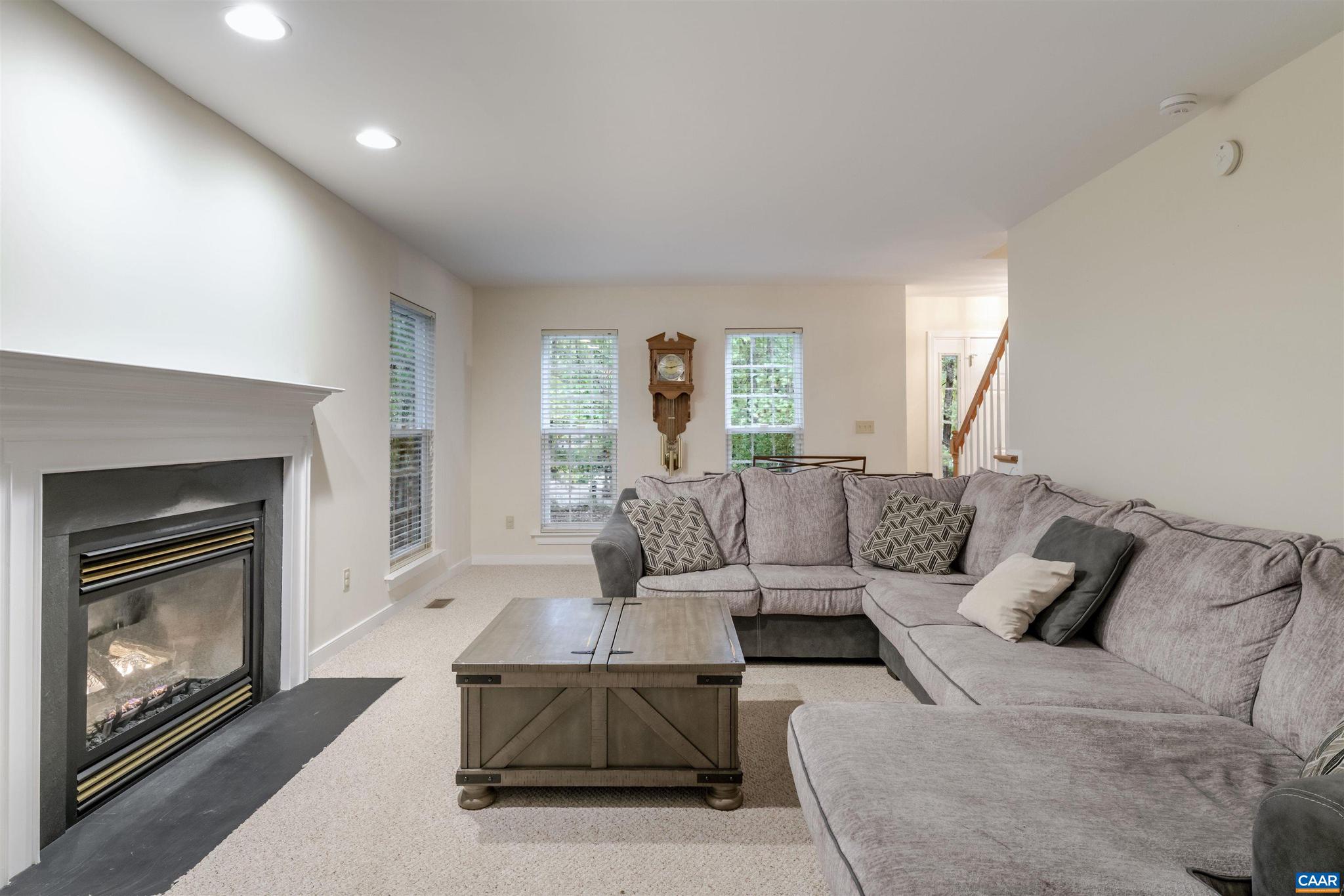 SHENANDOAH CROSSING - Residential