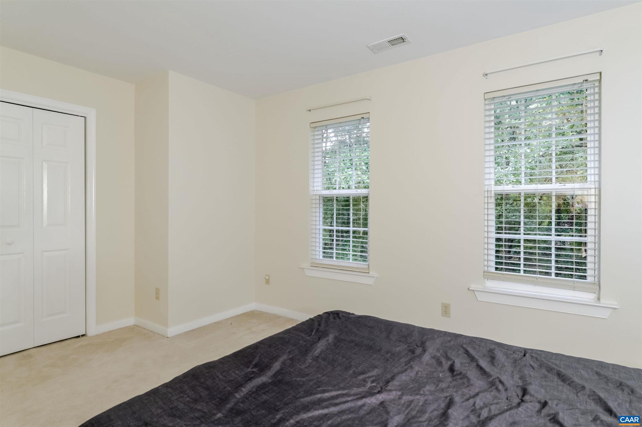 SHENANDOAH CROSSING - Residential