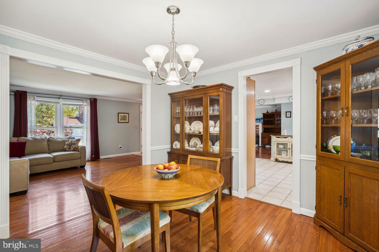 HUNTERS CREEK - Residential