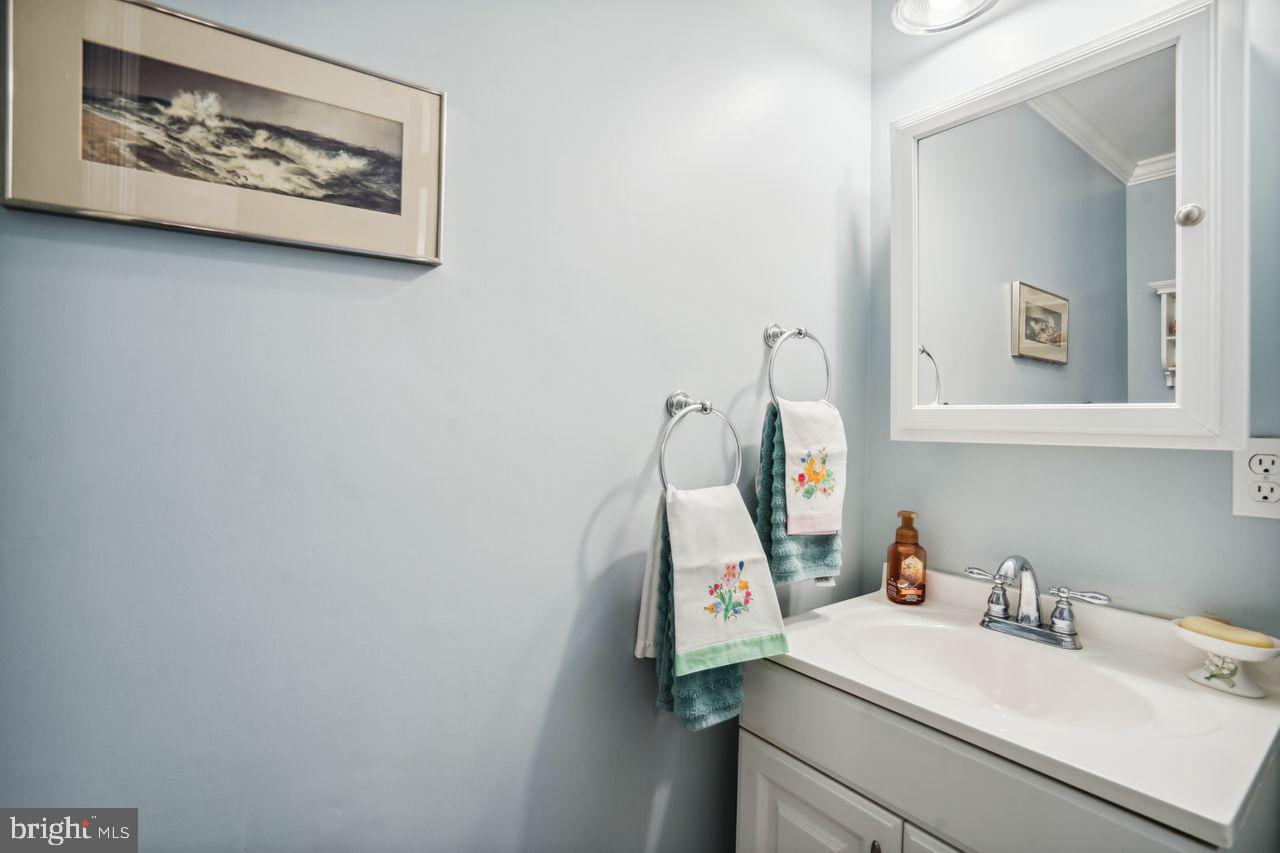 HUNTERS CREEK - Residential