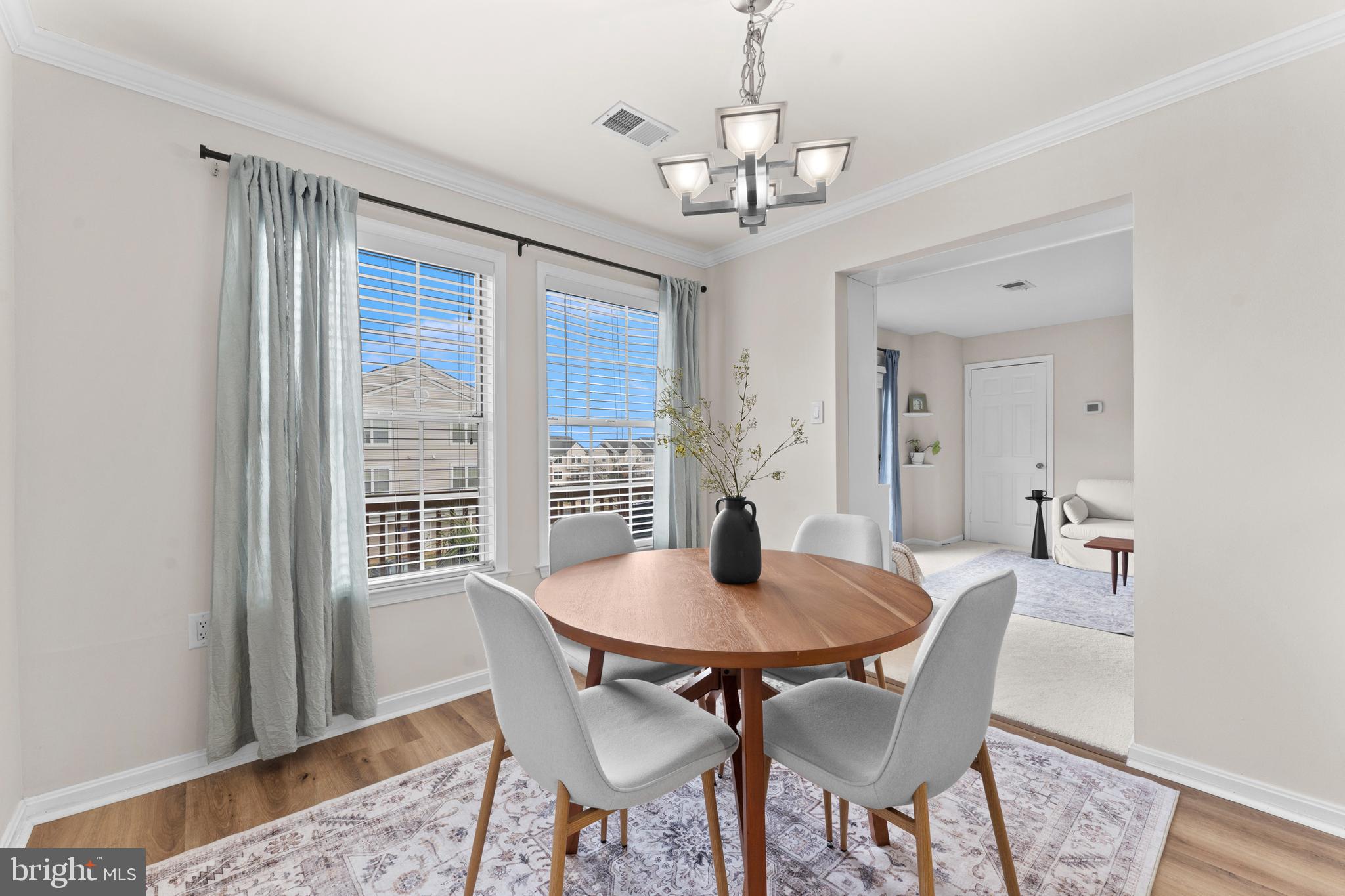 JACKSONS RIDGE CONDOS - Residential