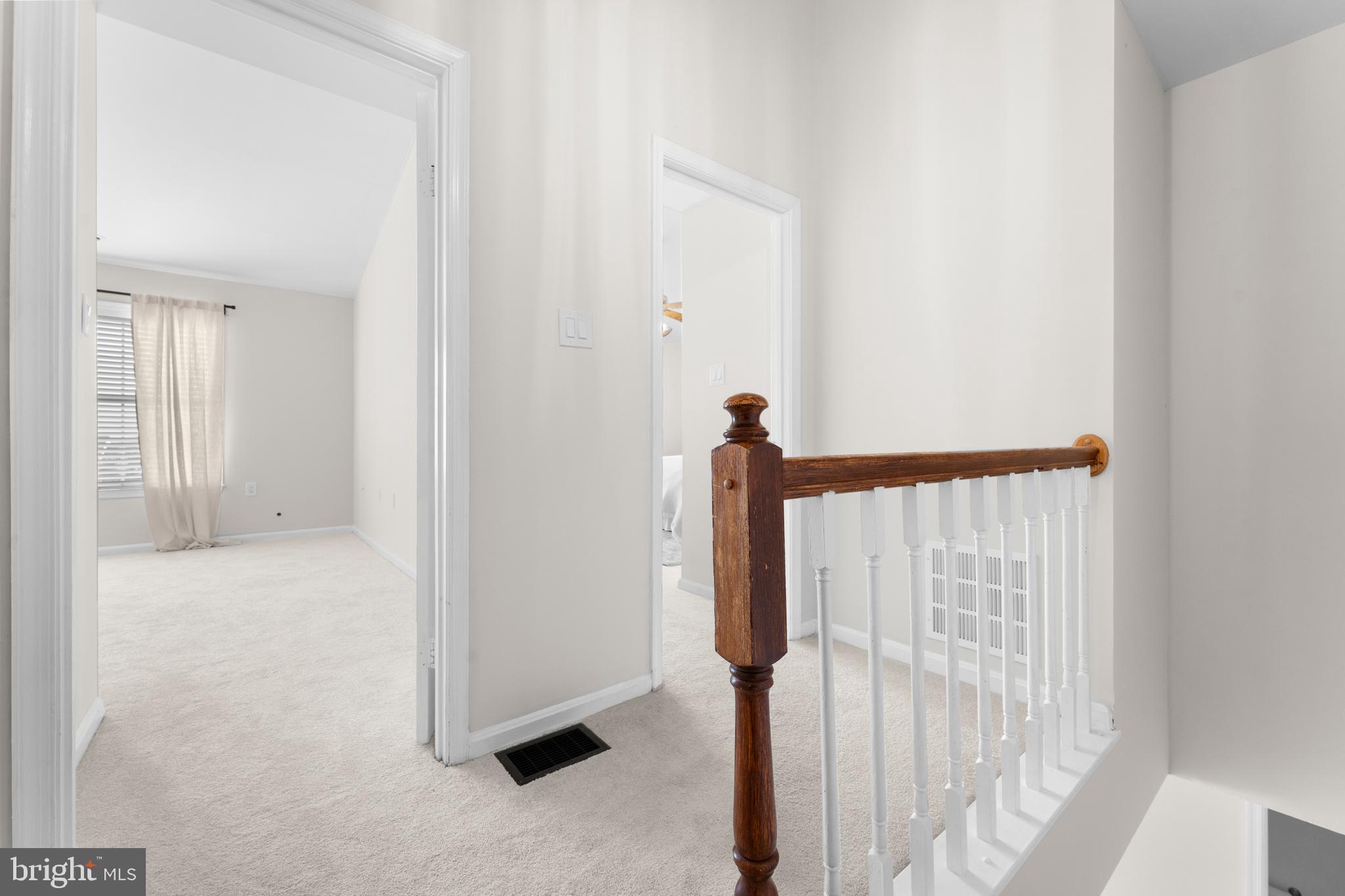 JACKSONS RIDGE CONDOS - Residential