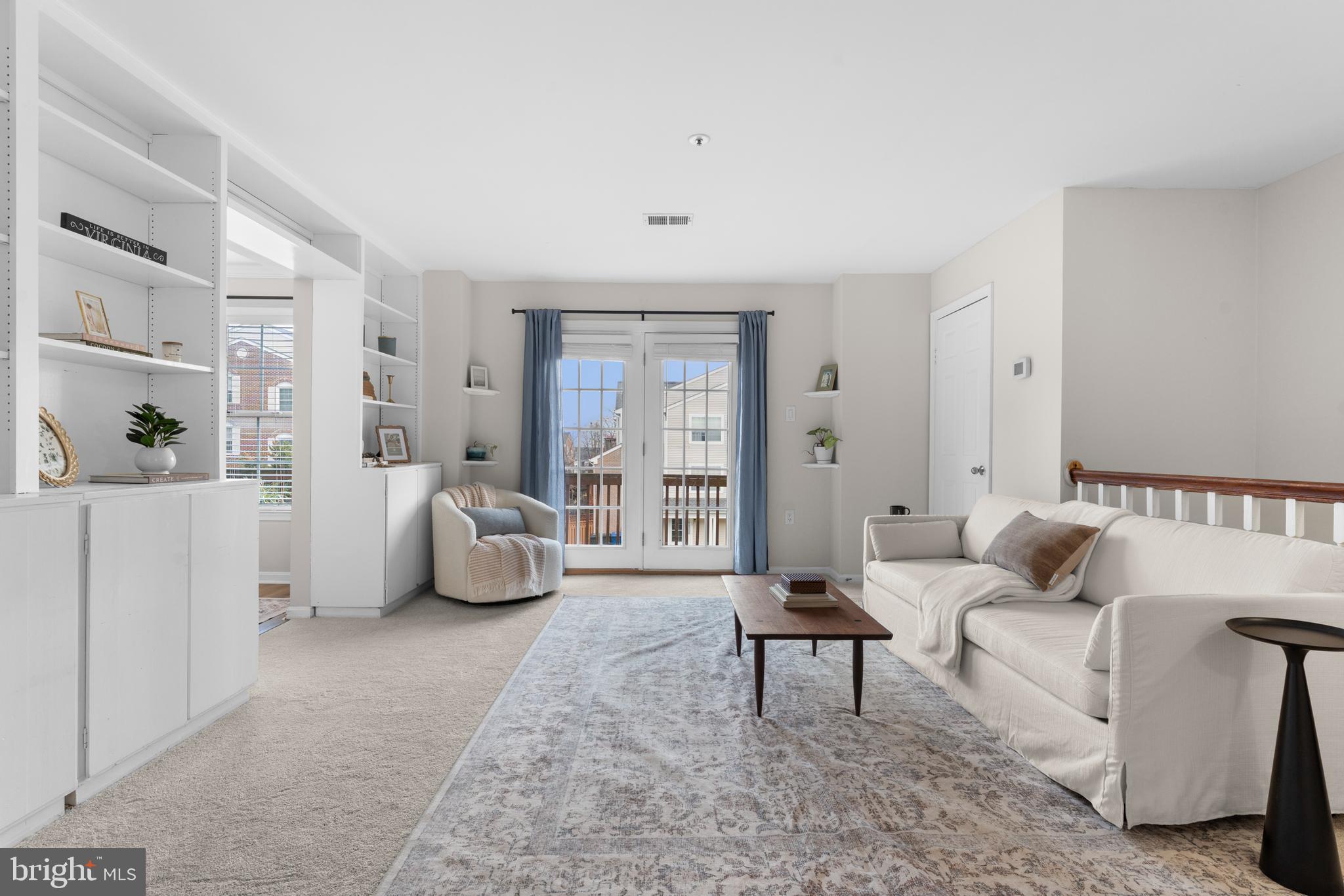 JACKSONS RIDGE CONDOS - Residential