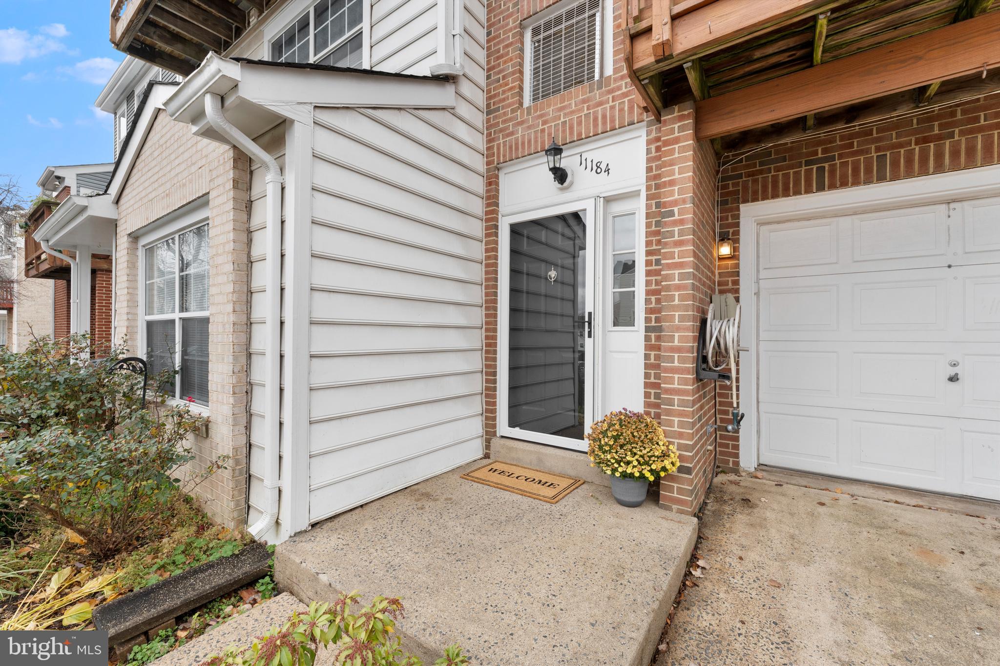 JACKSONS RIDGE CONDOS - Residential