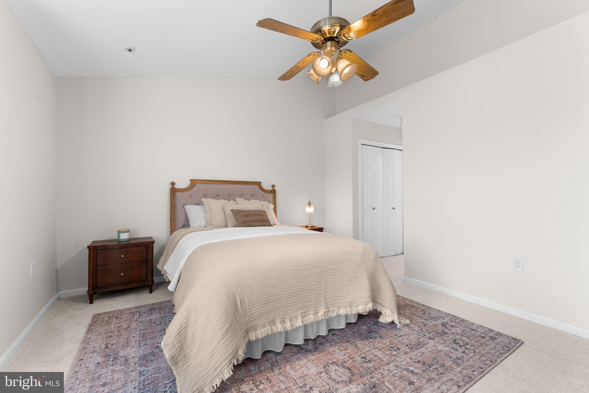 JACKSONS RIDGE CONDOS - Residential