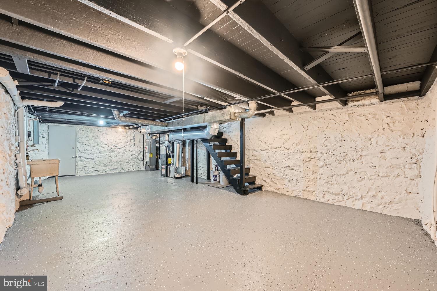 WEST BALTIMORE - Residential