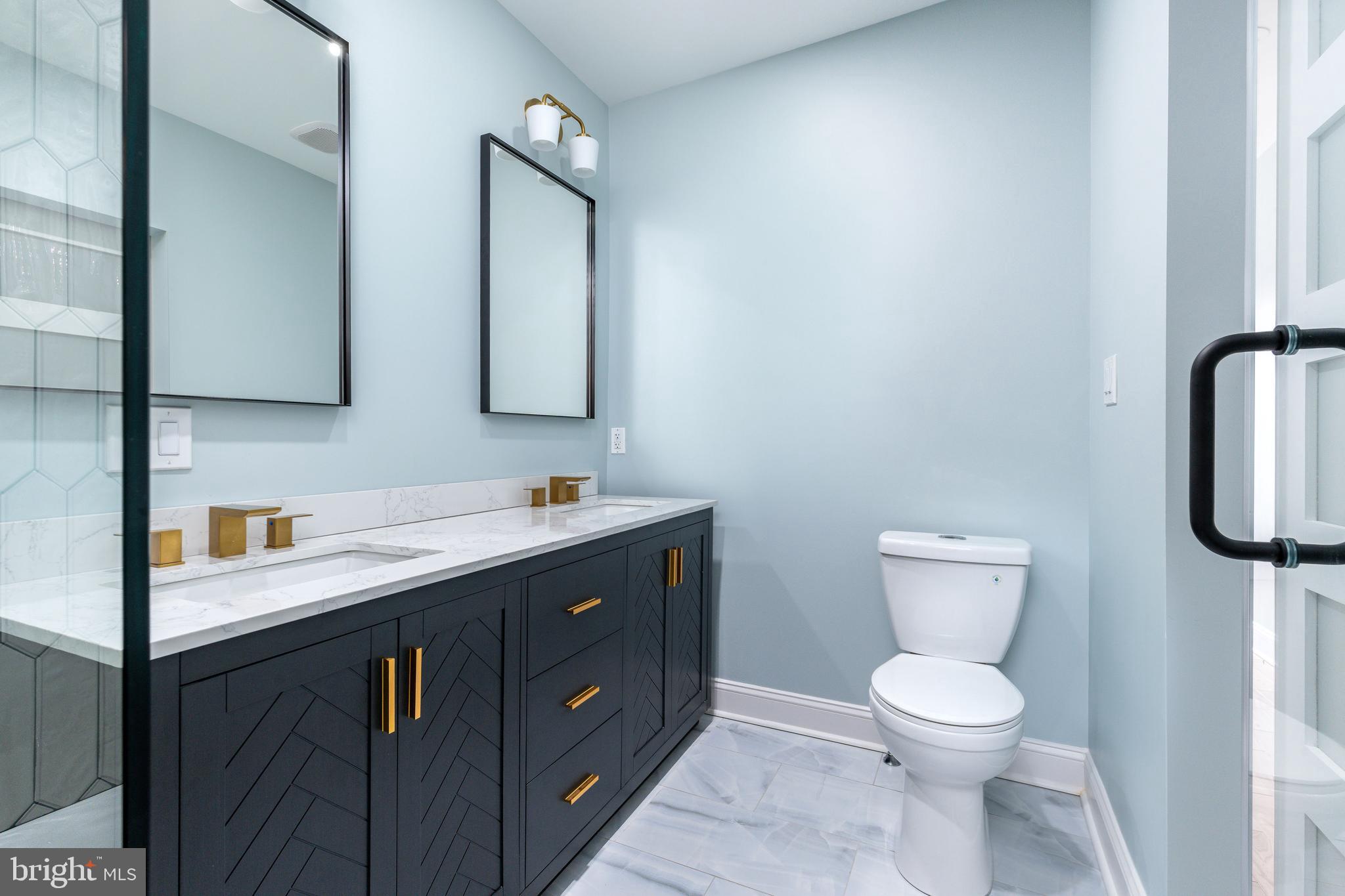 POINT BREEZE - Residential