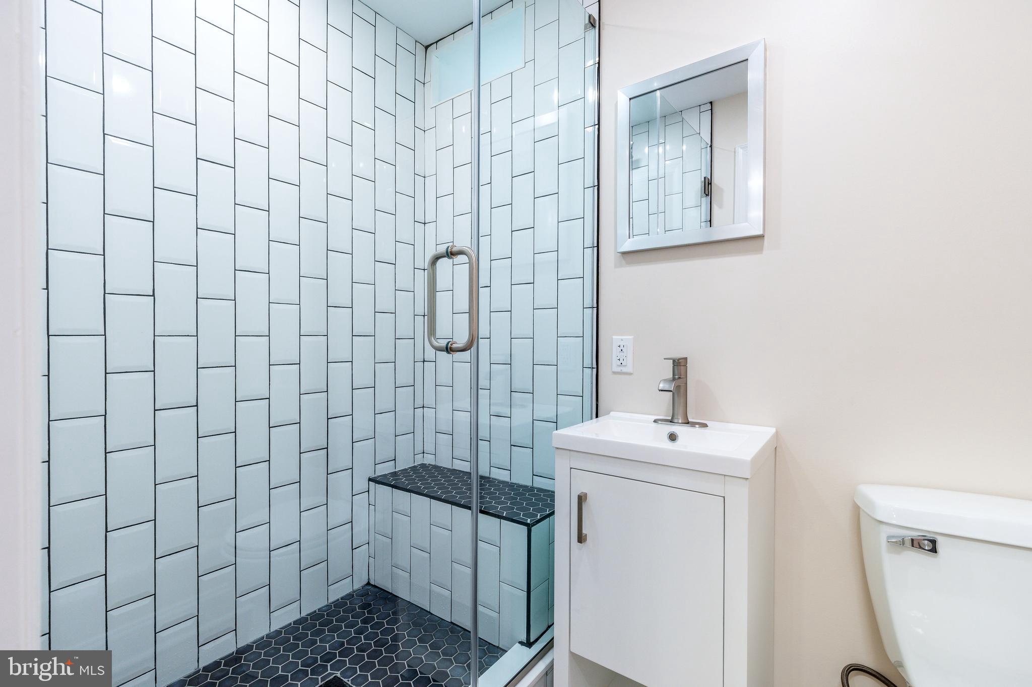 POINT BREEZE - Residential