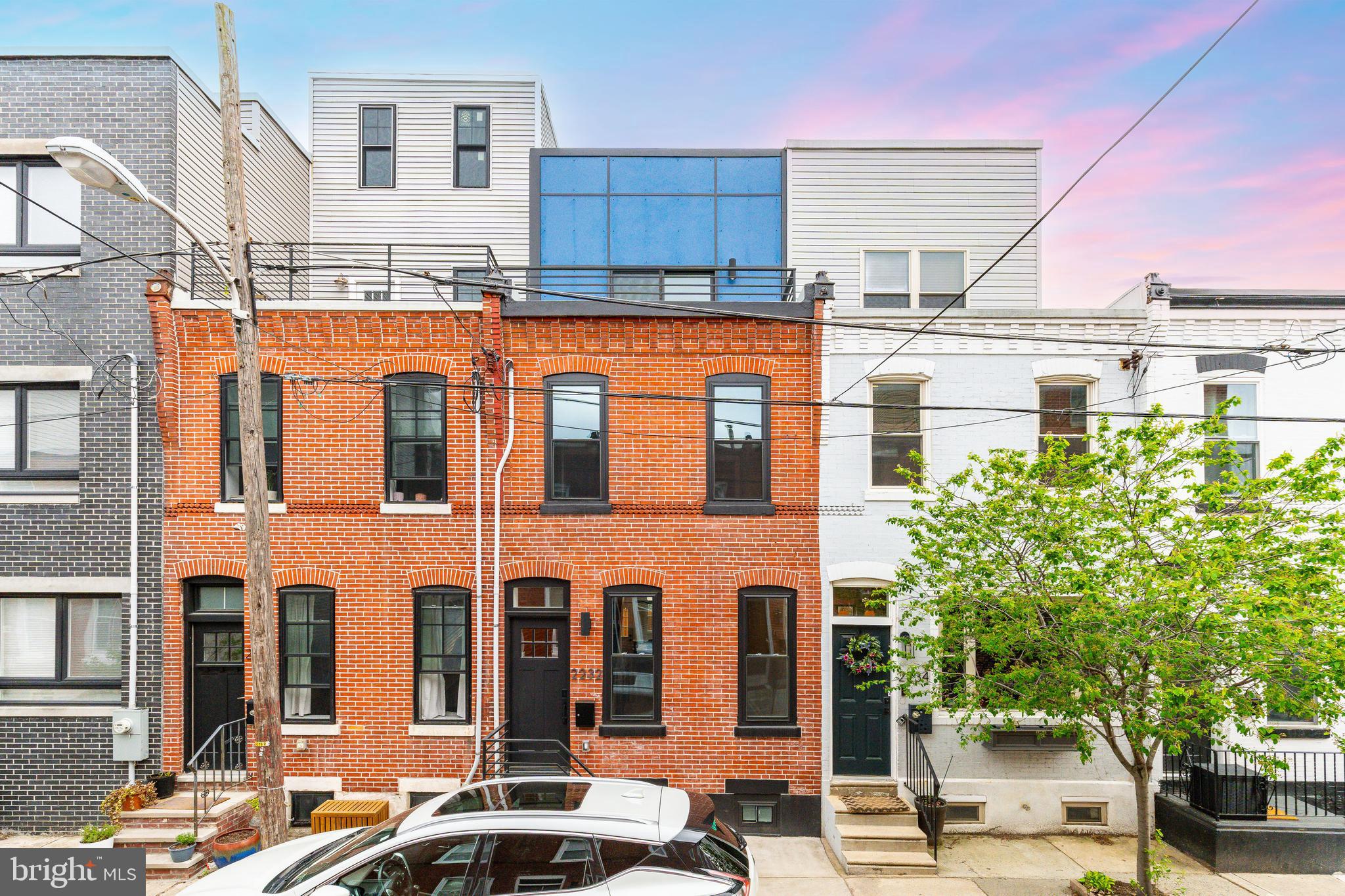 POINT BREEZE - Residential