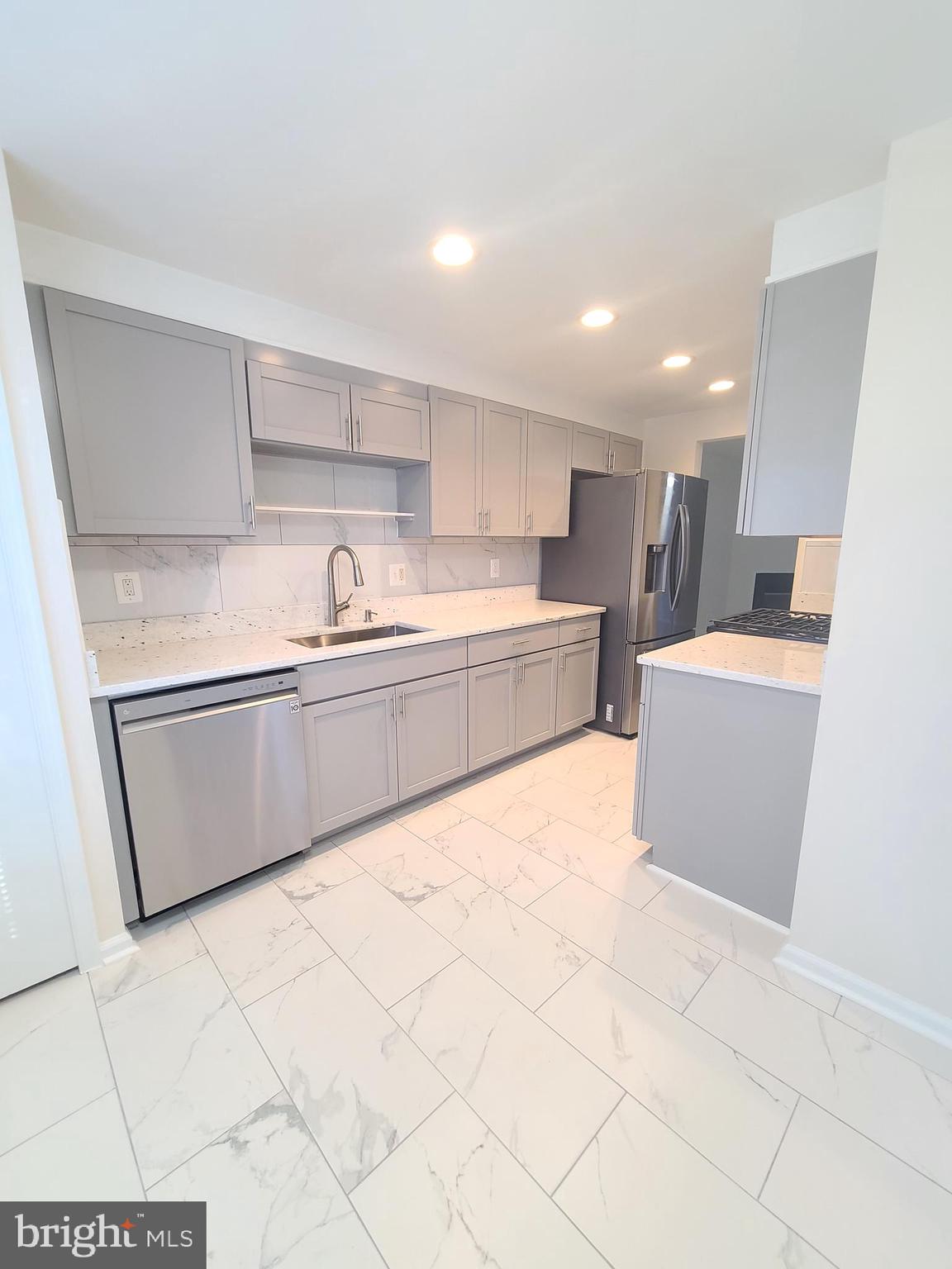 NEWGATE - Residential