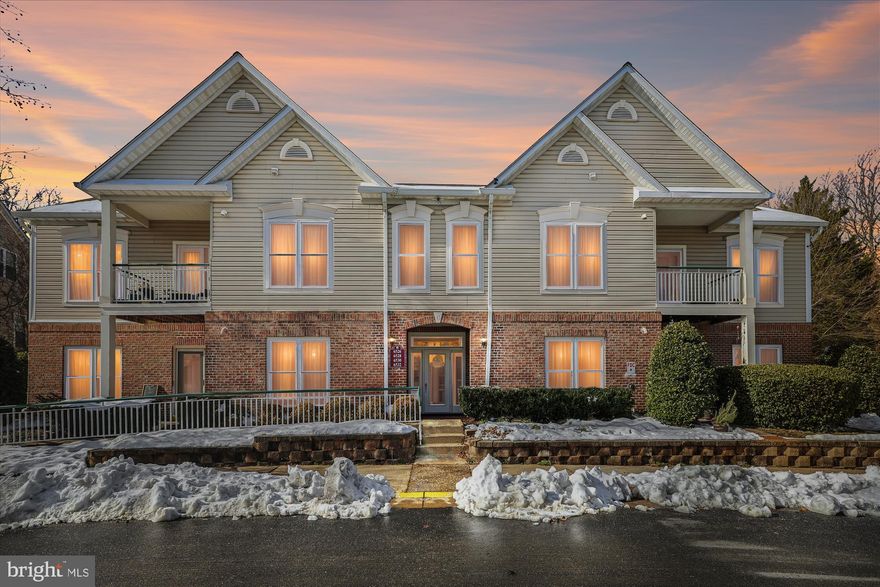 Discover your dream home in the highly sought-after Chancery on the Lake at Kingstowne! This rarely available move-in ready 3 bedroom, 2 bath condo with 9'ceilings is packed with updates, including brand-new GE Profile stainless-steel appliances (2025), new shower in the primary bathroom (2025), fresh paint (Dec. 2024), new carpet (2025), gleaming refinished hardwood floors (2025), and new stackable washer and dryer (2025). The spacious layout features an eat-in kitchen,  walk-in closet in the large primary bedroom, a dining room conveniently located adjacent to the kitchen, and a bright living room with cozy gas fireplace that opens to a private patio accessed through a single hinge French door—perfect for relaxing or entertaining. Parking is a breeze with ample spaces available and there is a keyless entry system to the building. Nestled in a vibrant community, you'll enjoy access to two pools, two fitness centers, scenic trails, tennis and volleyball courts, tot lots, and more. Ideally located close to I-395, I-495, and Metro, this home is a commuter’s paradise with endless shopping, dining, and entertainment options right at your doorstep. Don’t wait—schedule your tour today and experience the perfect blend of style, comfort, and convenience!