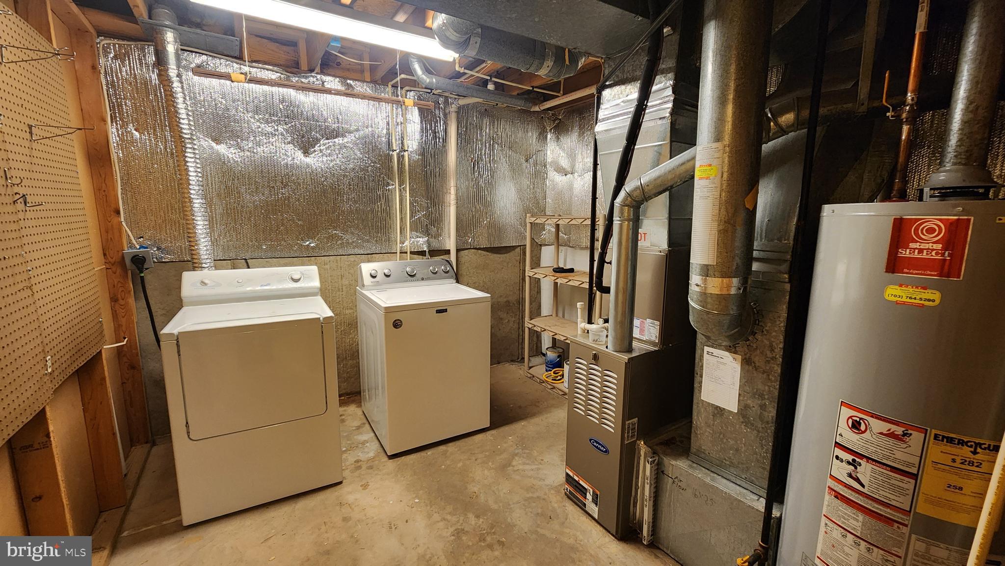 KINGSTOWNE - Residential Lease