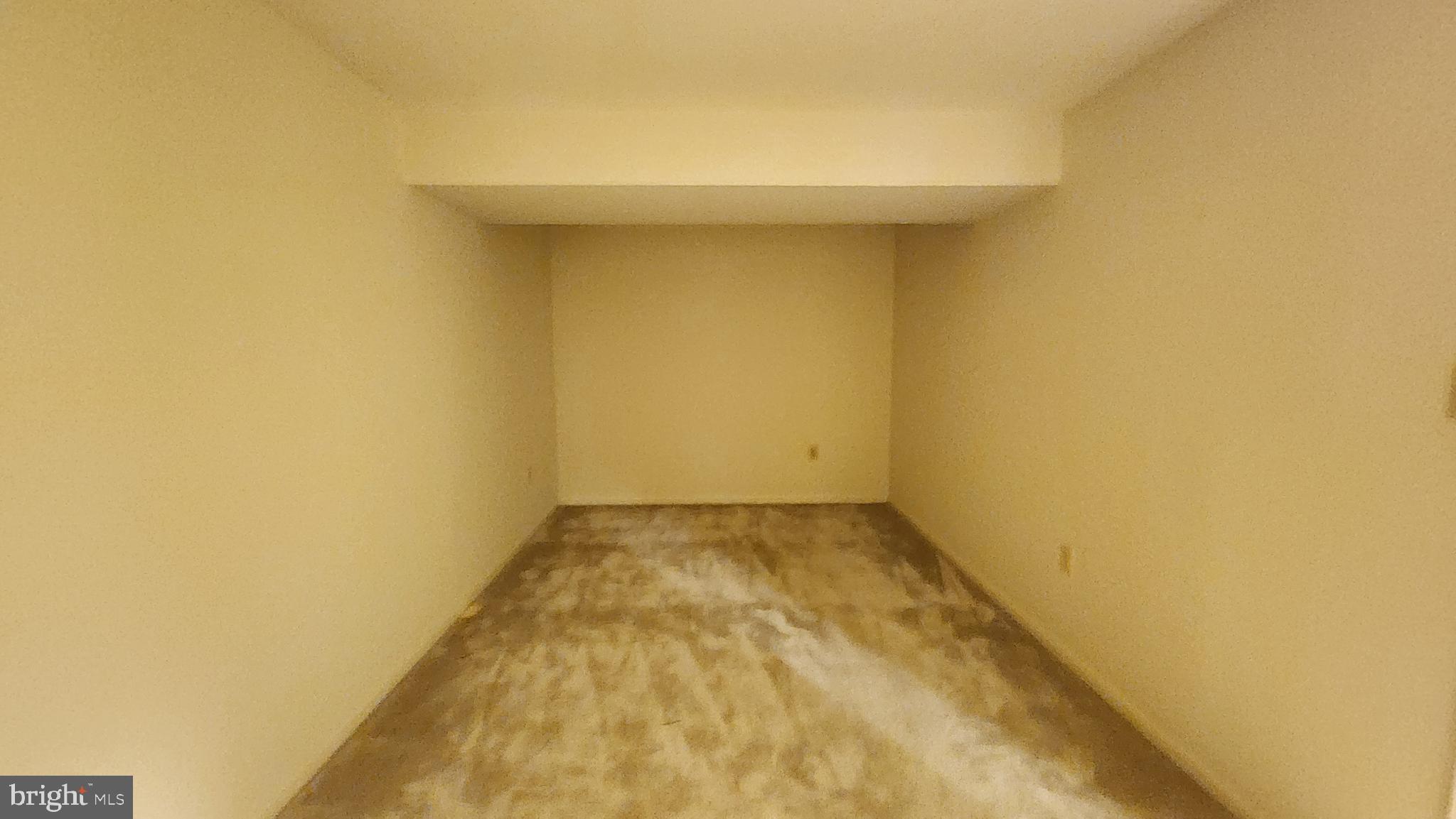 KINGSTOWNE - Residential Lease