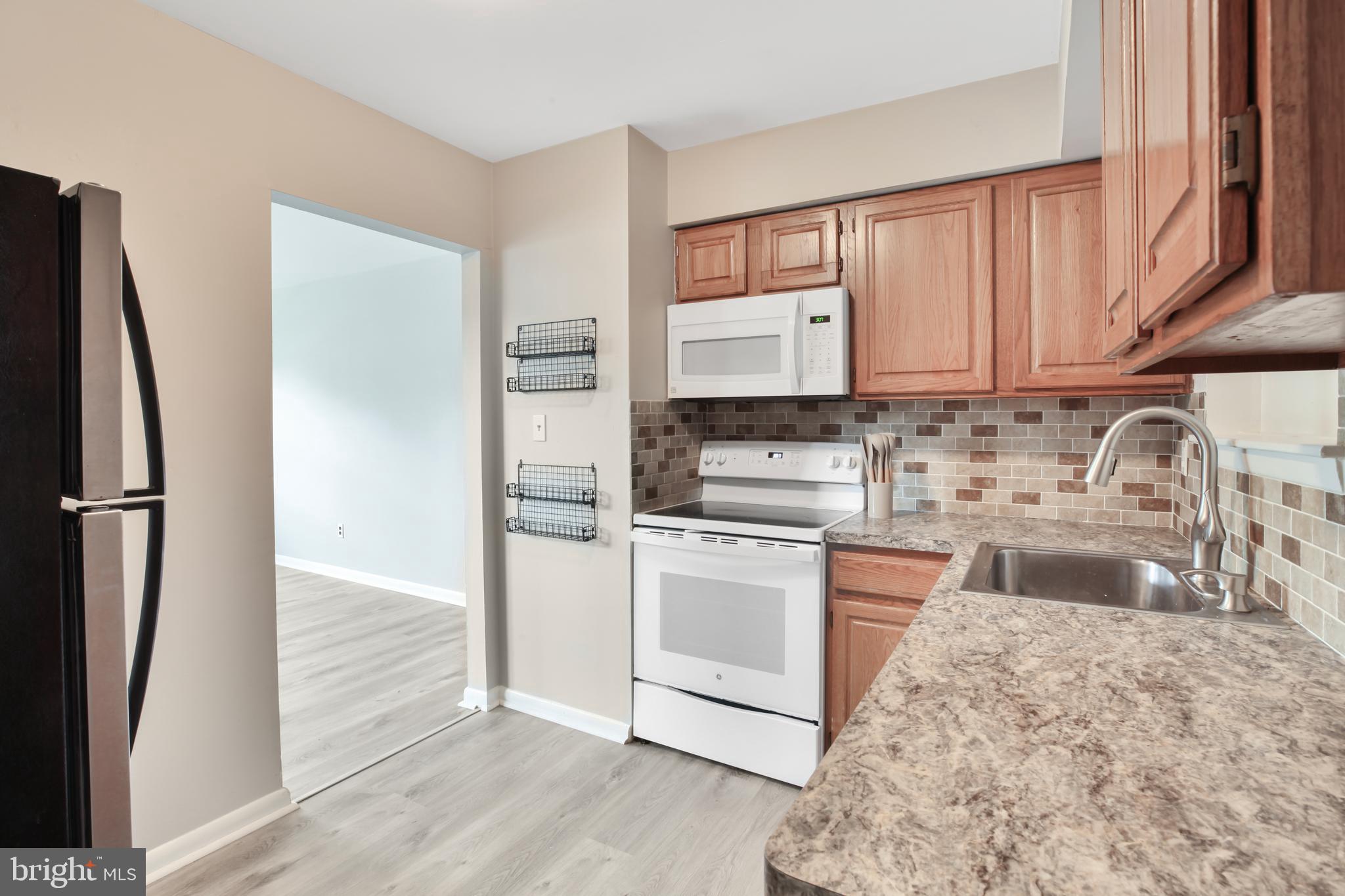 430 RICHEY AVENUE 2B