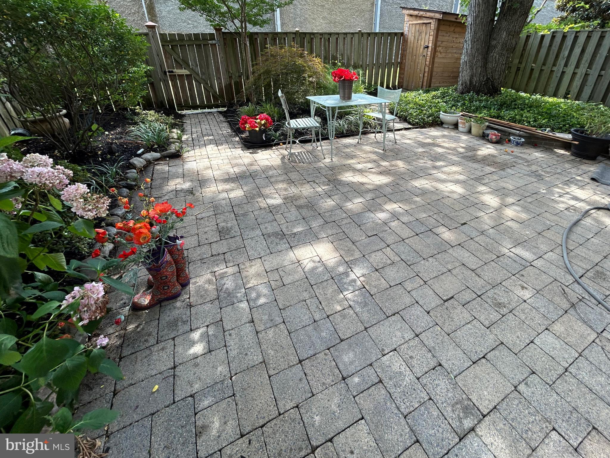 ARROWOOD - Residential