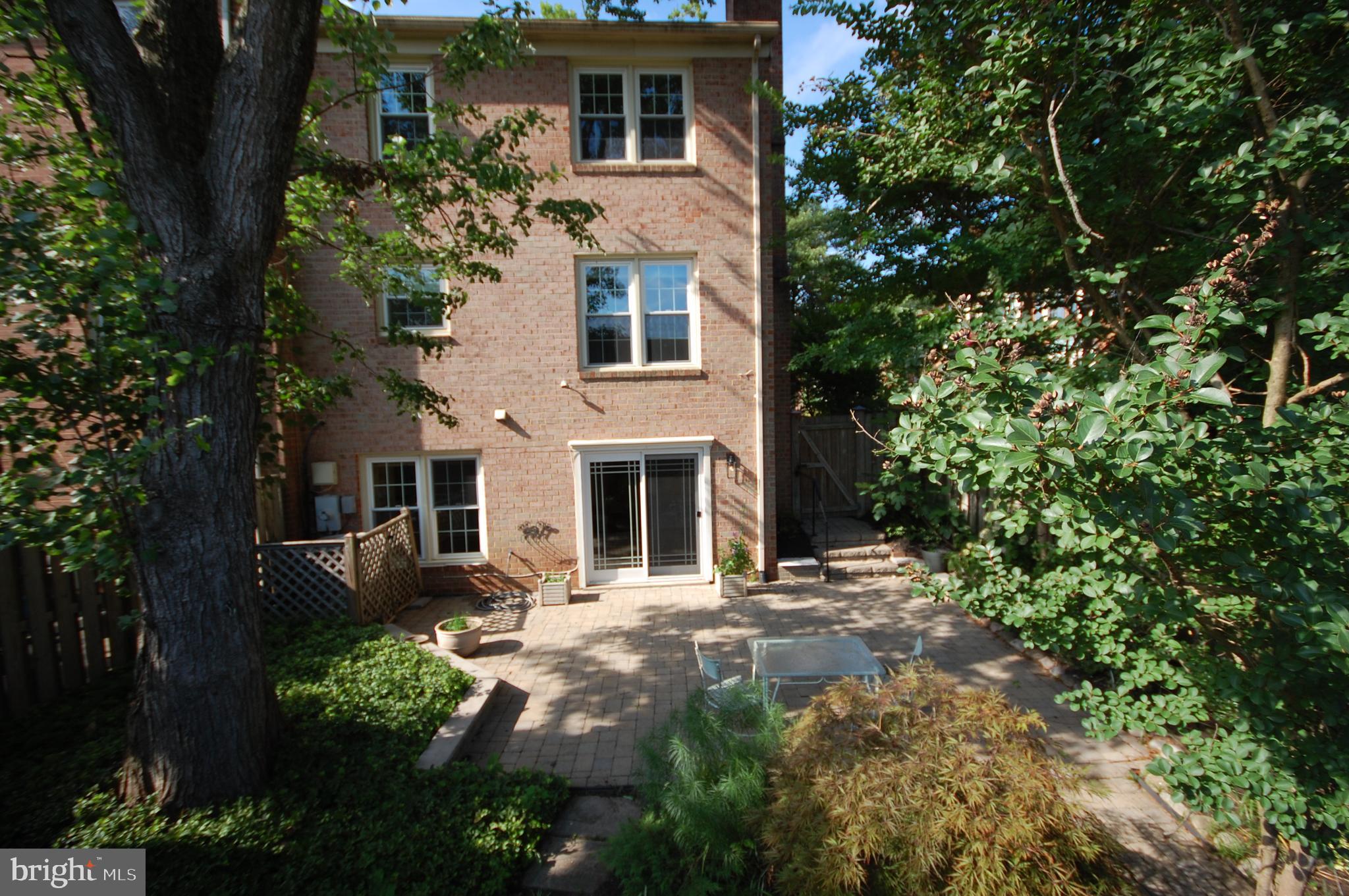 ARROWOOD - Residential