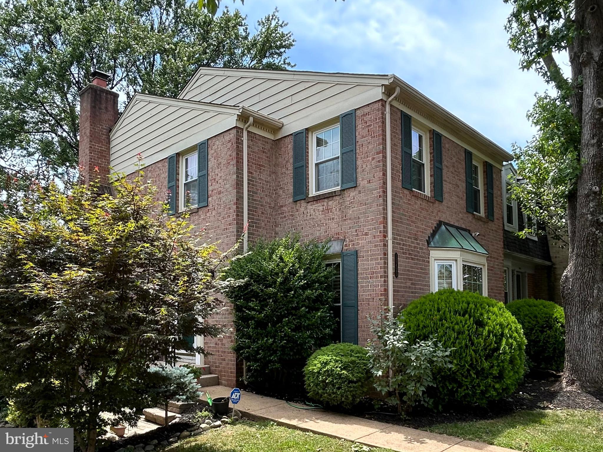 ARROWOOD - Residential