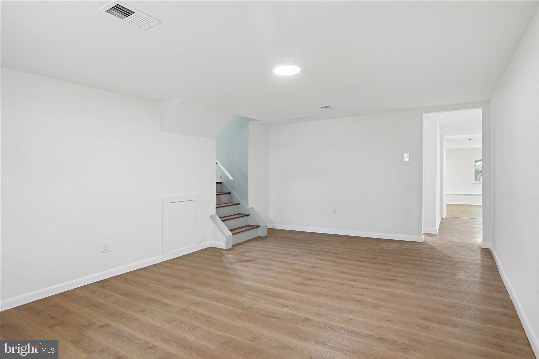 MONTGOMERY WOODS - Residential