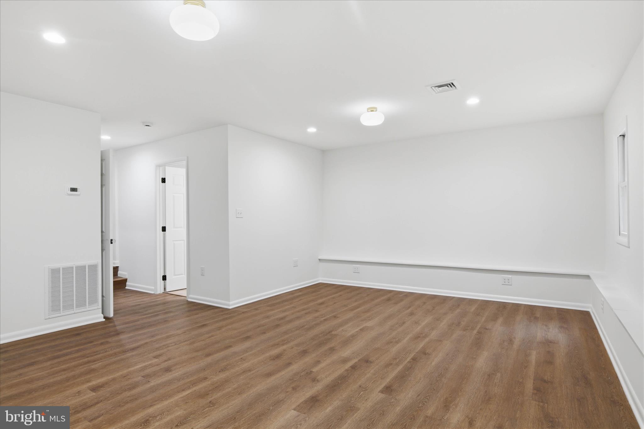 MONTGOMERY WOODS - Residential