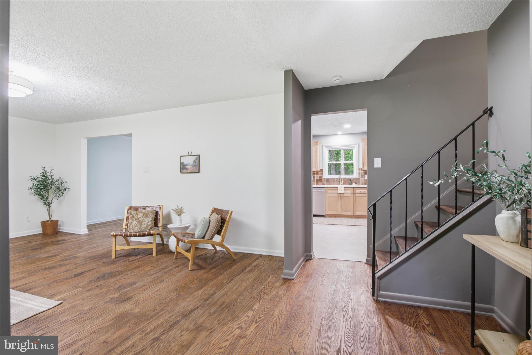 140 WOODLAND DRIVE