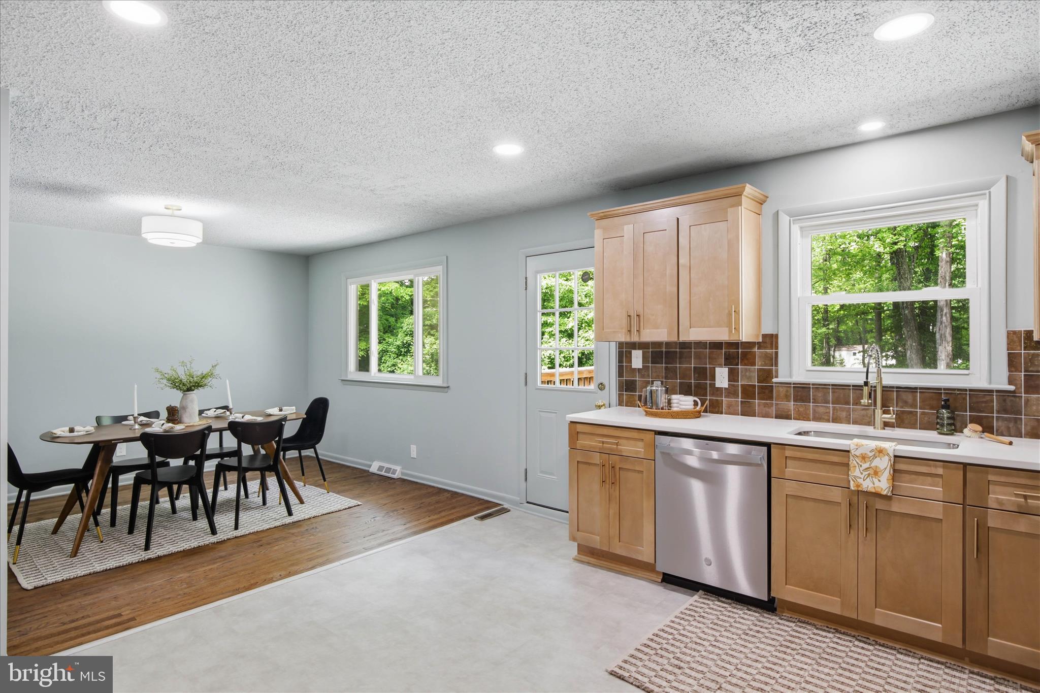 MONTGOMERY WOODS - Residential
