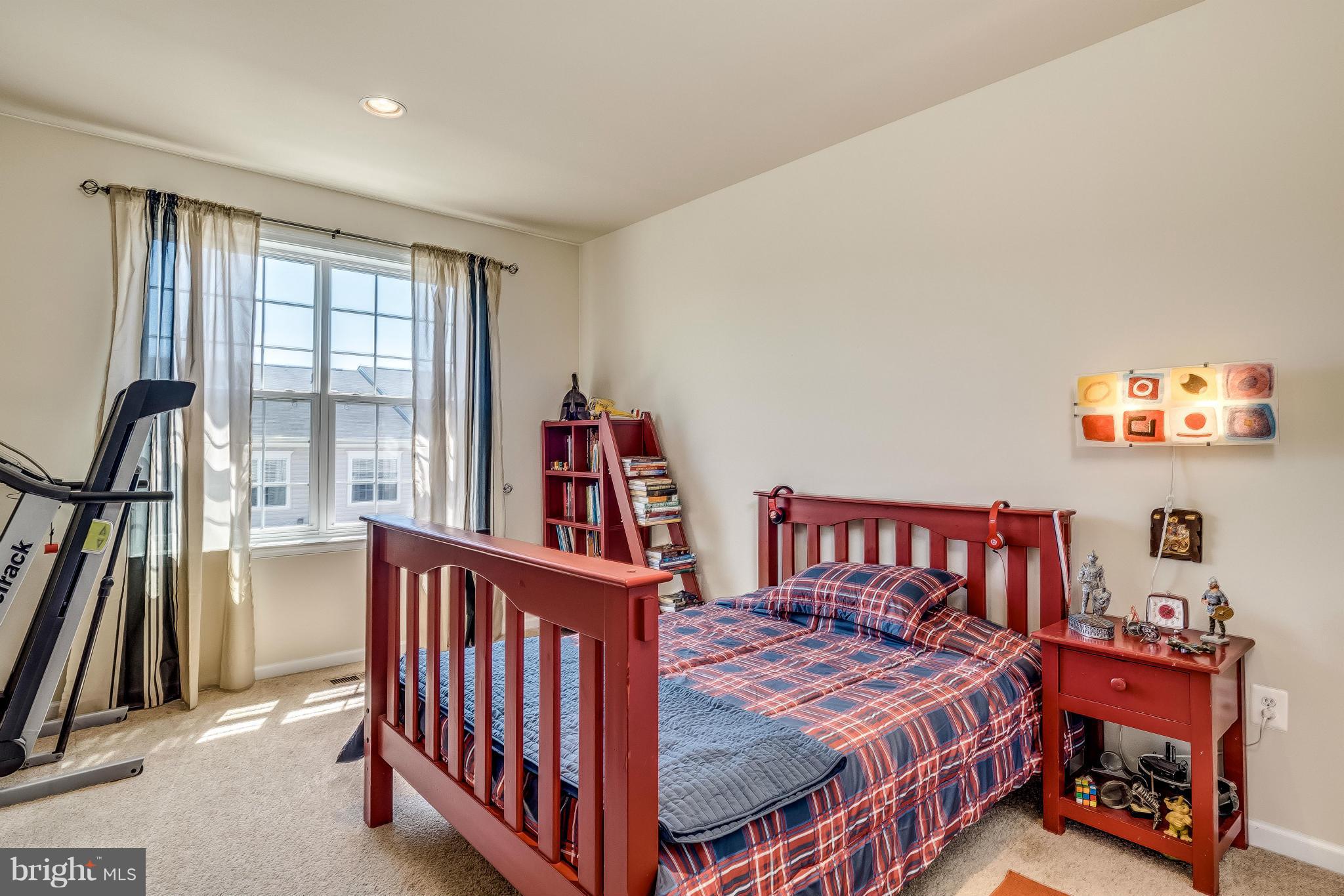 RESIDENCES AT BRAMBLETON - Residential