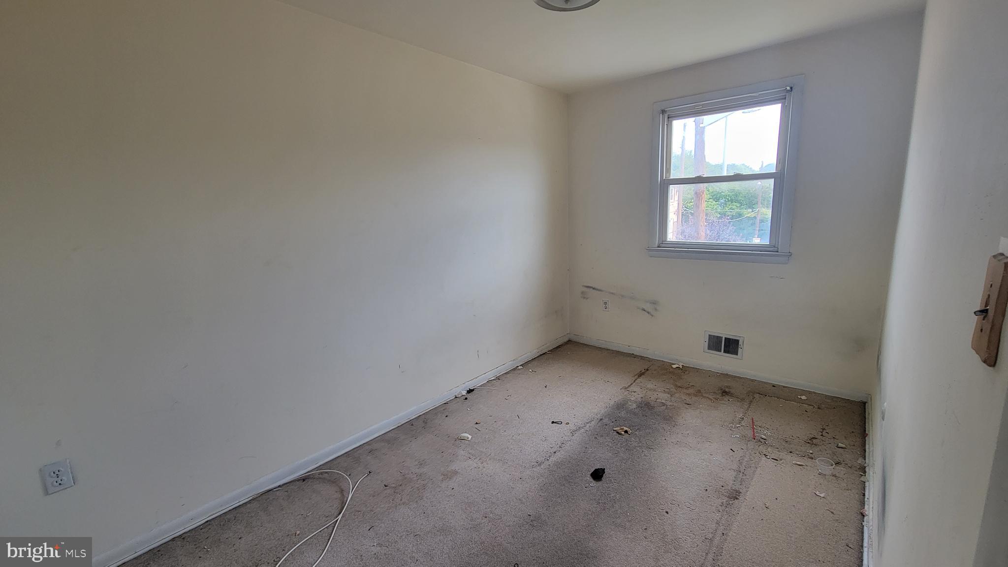 ANDREWS VILLAGE CONDOMIN - Residential